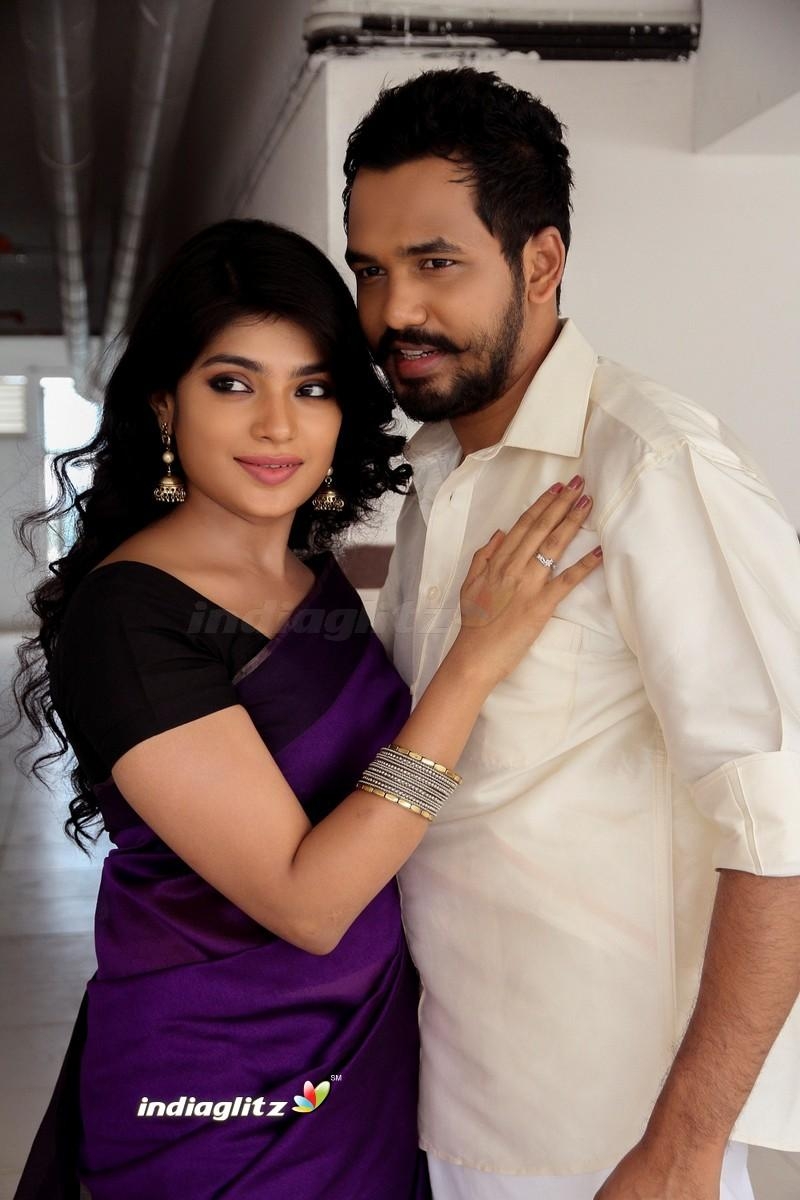 800x1200 Meesaya Murukku Photo Movies photo, image, gallery, Phone