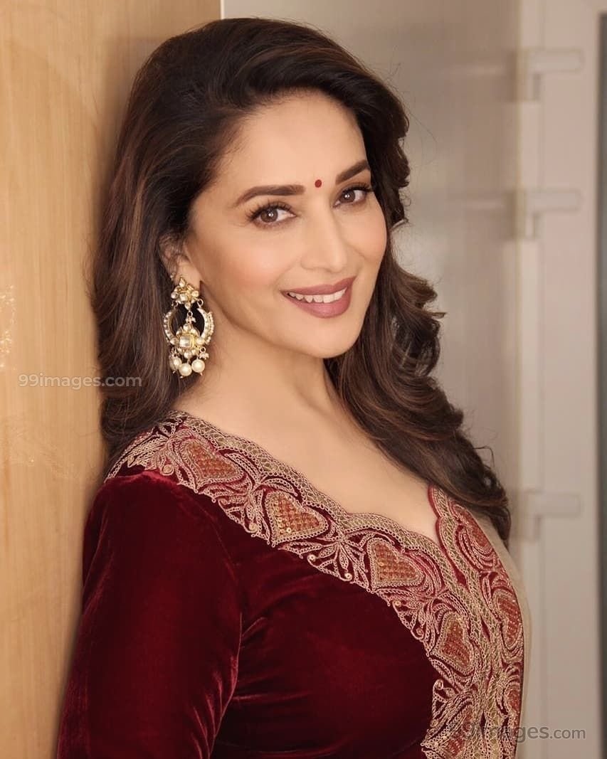 860x1070 Madhuri Dixit Beautiful HD Photohoot Stills & Mobile Wallpaper HD (1080p) - #madh. Beautiful indian actress, Most beautiful indian actress, Madhuri dixit, Phone