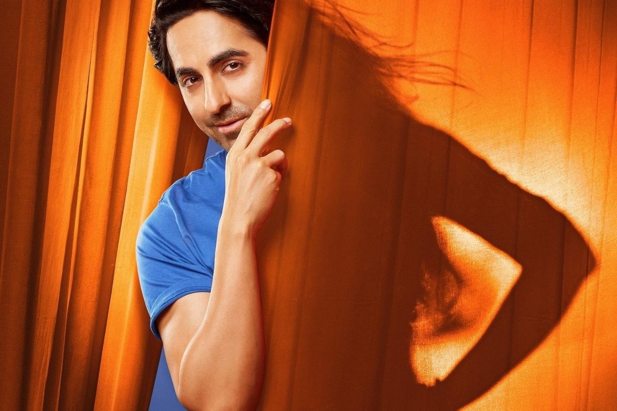 1200x800 Dream Girl 2 Poster: Ayushmann Khurrana Aka Pooja Peeks From Behind A Curtain; Check It Out, Desktop