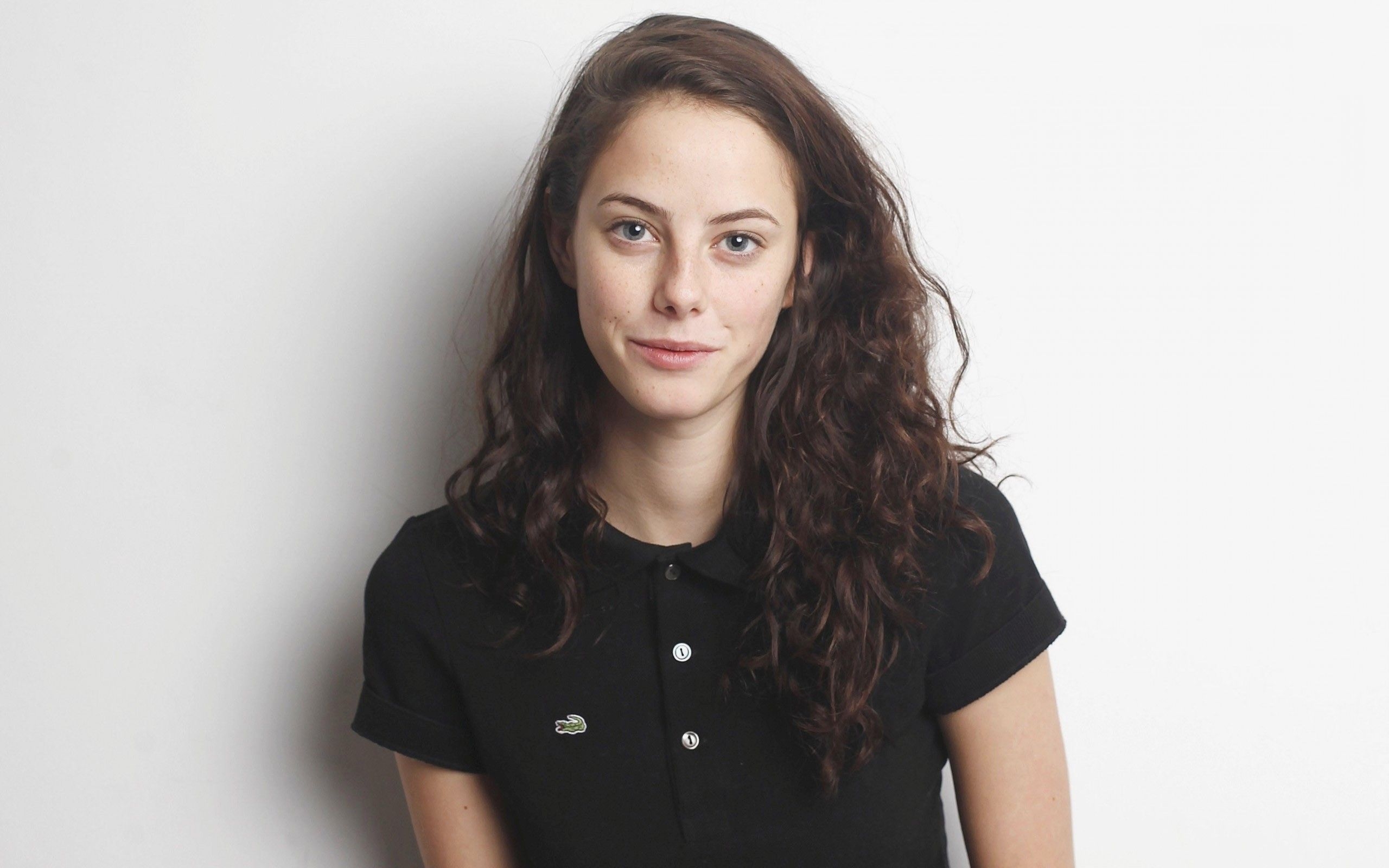 2560x1600 Gorgeous HD Kaya Scodelario Wallpaper, Desktop