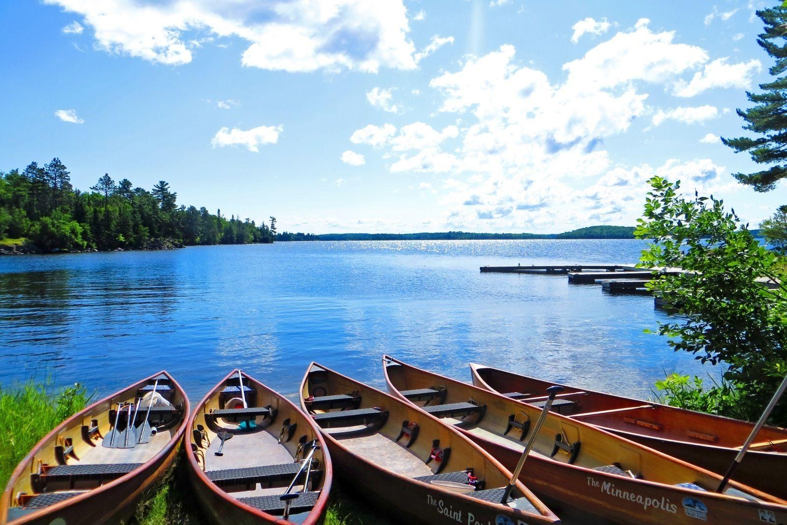 1600x1070 Voyageurs National Park Family Canoe, Desktop