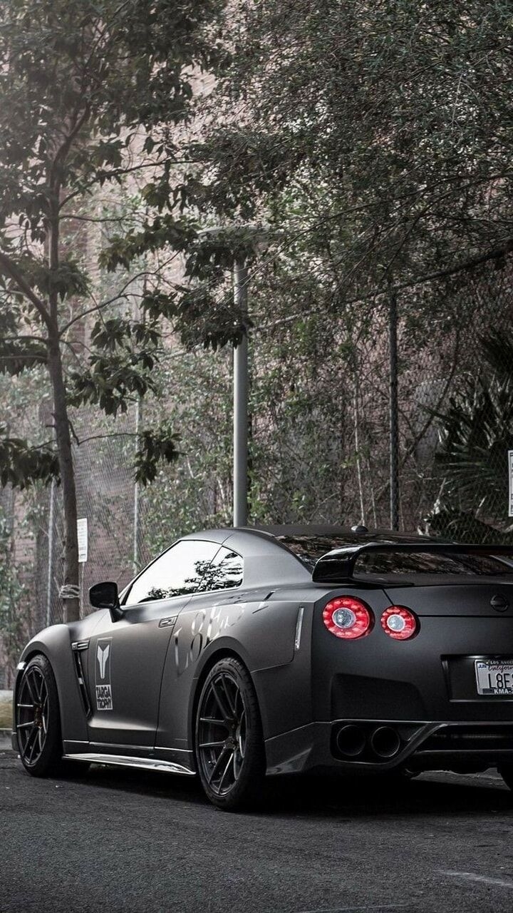 720x1280 imagen descubierto por ₛₕᵢfₐ. Descubre (¡y guarda!) tus propias imágenes y videos en We Heart It. Nissan gtr, Nissan gtr wallpaper, Nissan gtr nismo, Phone