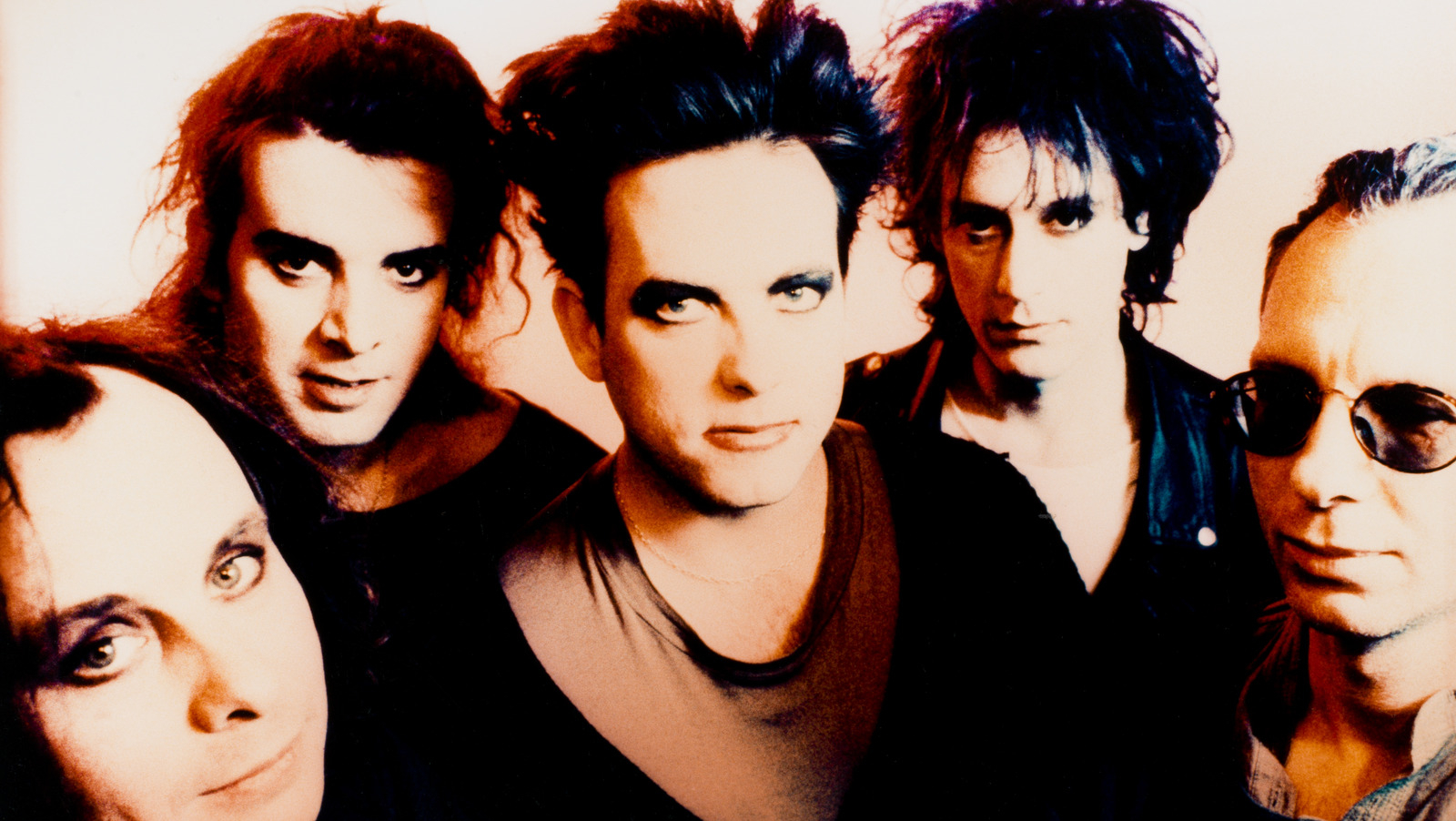 1600x910 Tragic Details About The Cure, Desktop