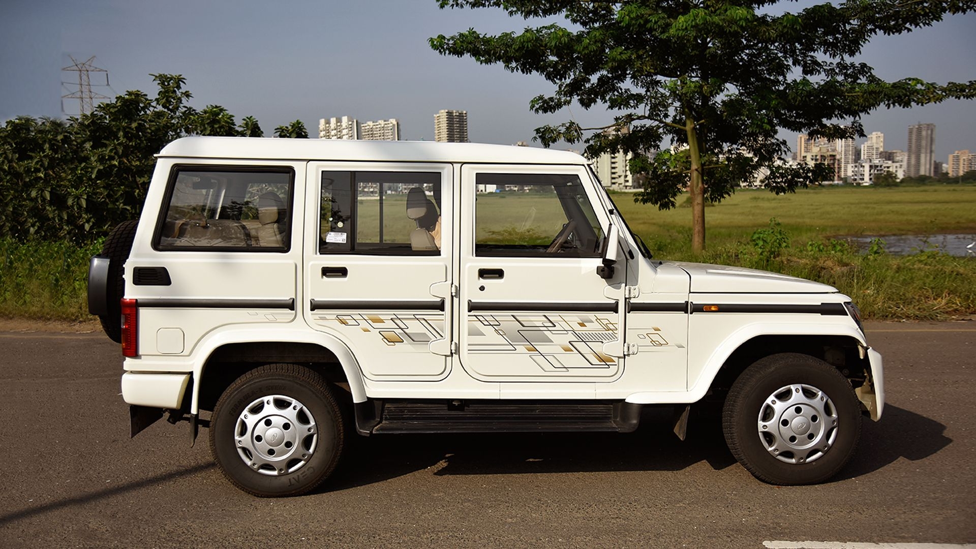 1920x1080 Mahindra Bolero 2020 B6 (O), Mileage, Reviews, Specification, Gallery, Desktop