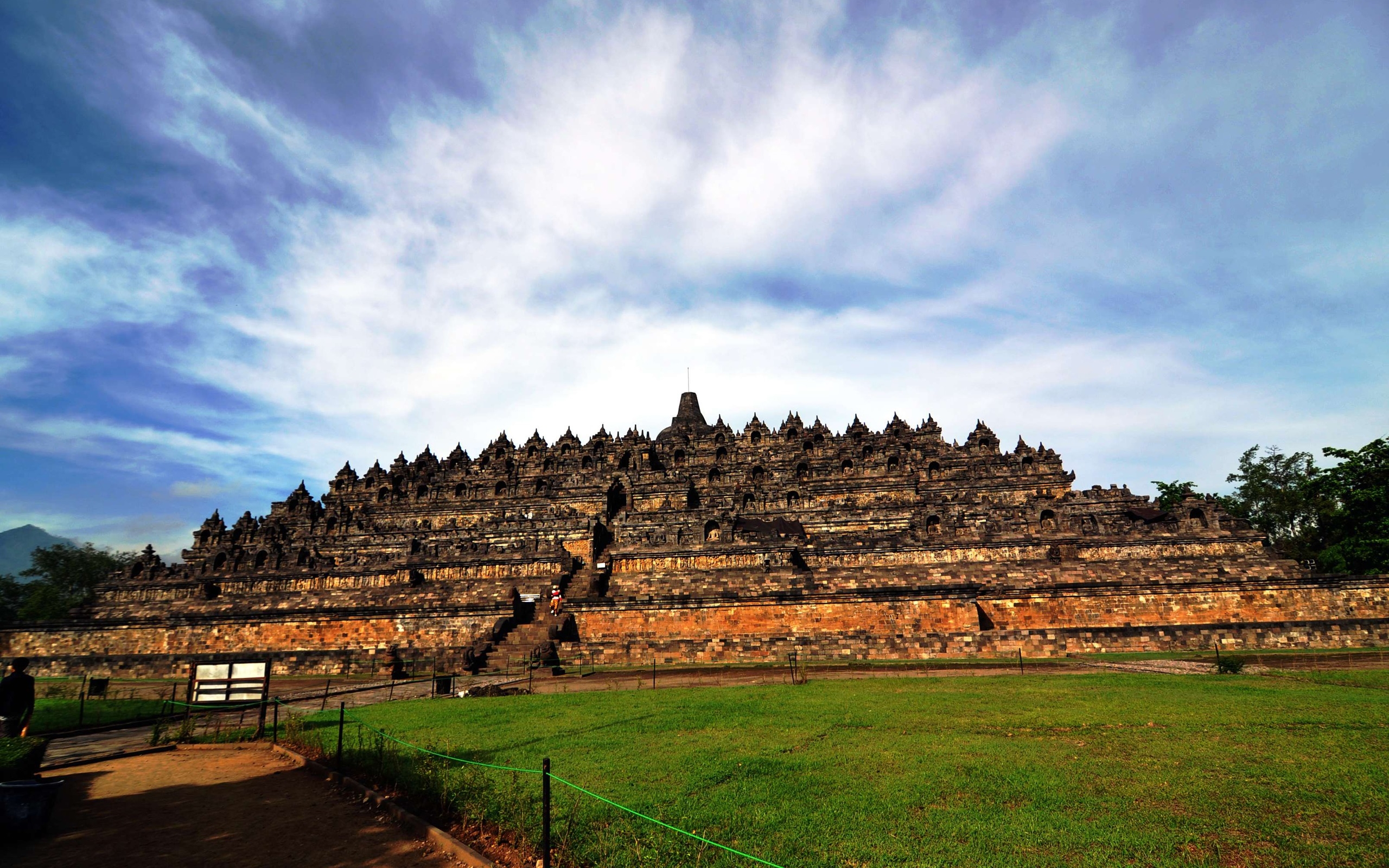 2560x1600 Wallpaper Indonesia World Heritage, Yogyakarta  HD Picture, Desktop