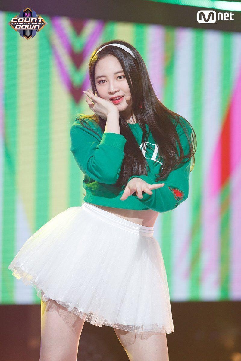 800x1200 MOMOLAND TAE HA BBoom BBoom #momoland #taeha #bboombboom. K Pop, Phone