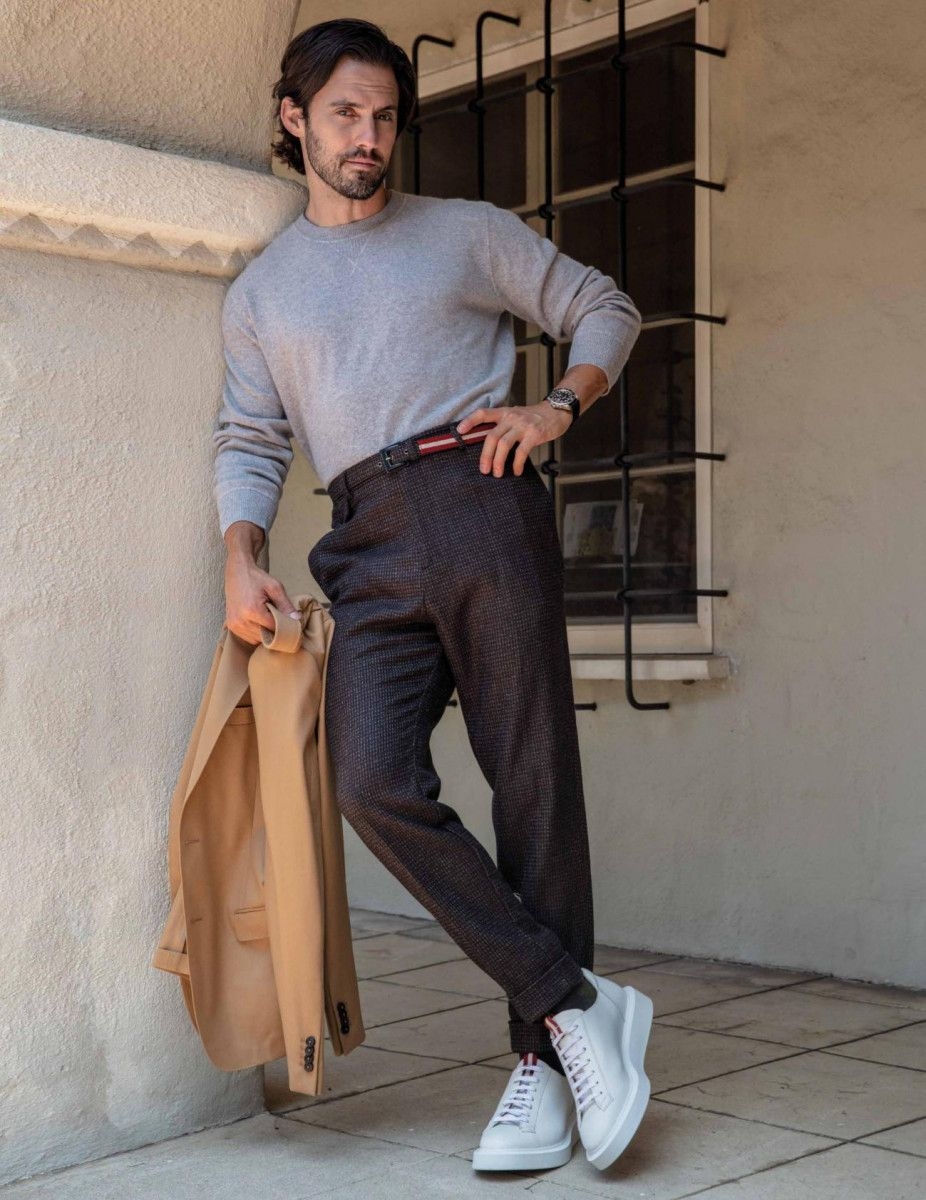 930x1200 Milo Ventimiglia.theplace2.ru, Phone