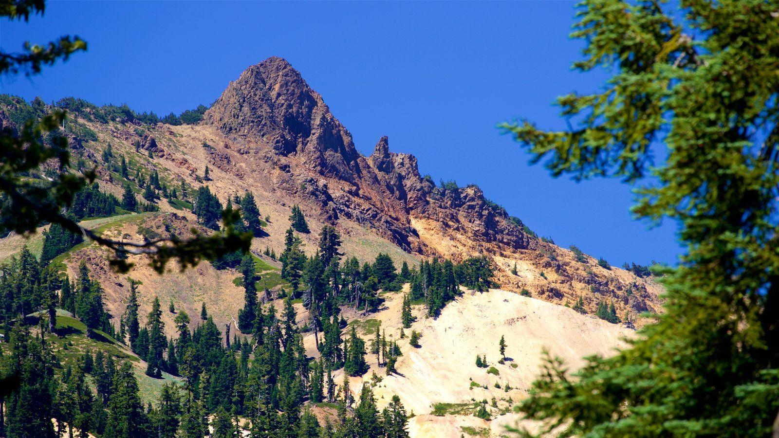 1600x900 Mountain Picture: View Image of Lassen Volcanic National Park, Desktop