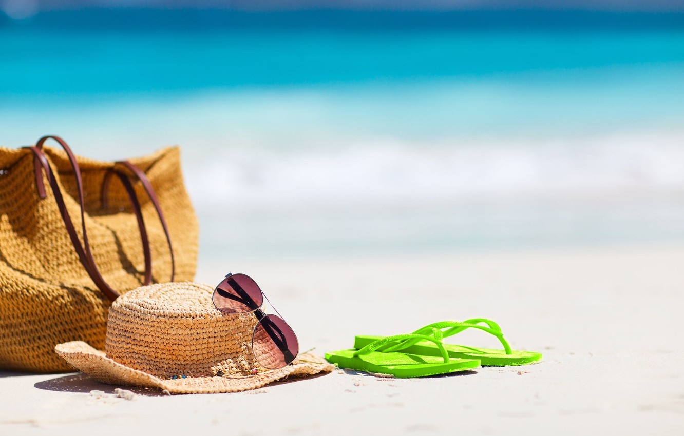 1340x850 Wallpaper sand, sea, beach, summer, glasses, hat, bag, flip flops image for desktop, section разное, Desktop