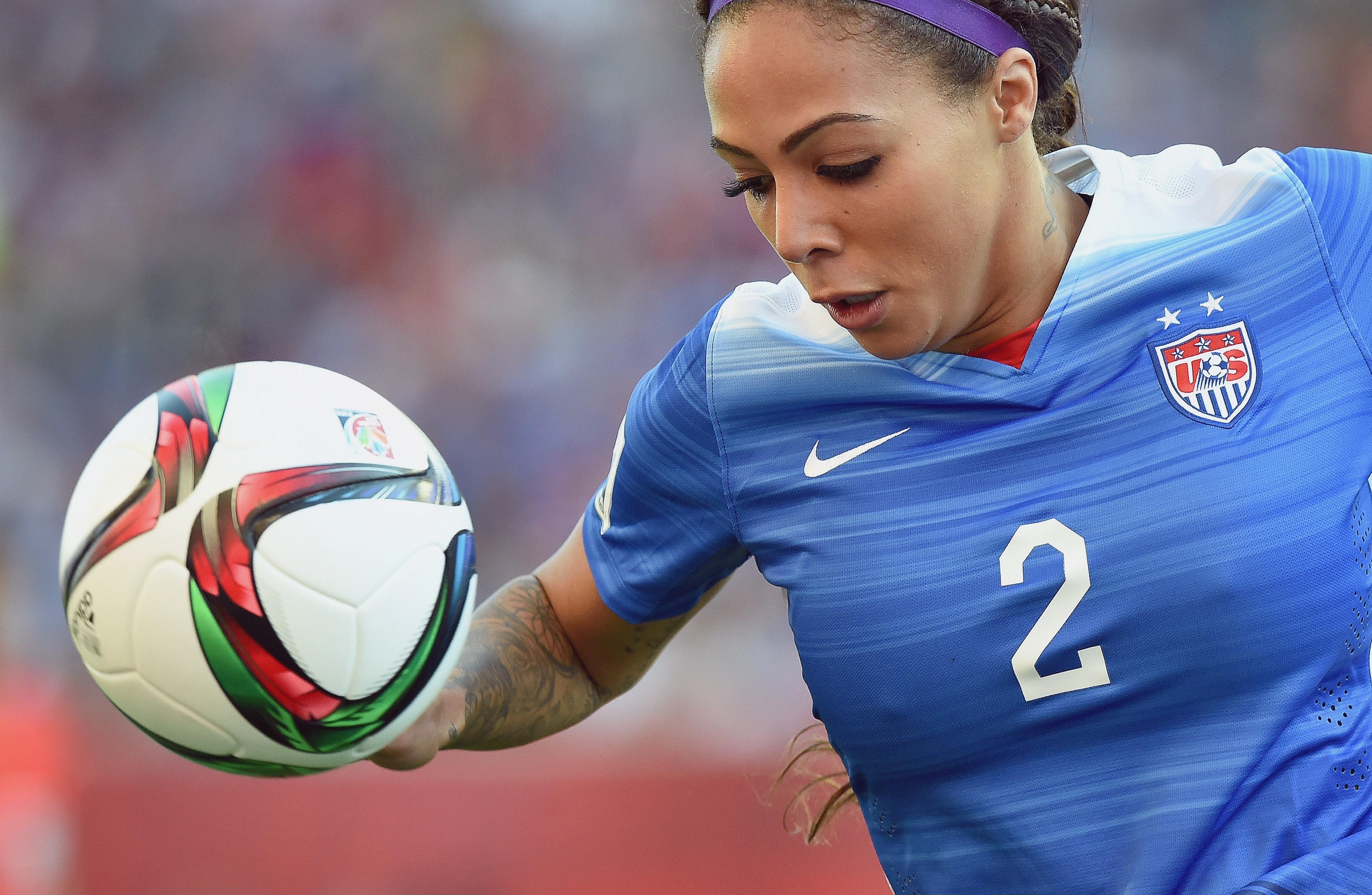 4200x2740 Sydney Leroux Wallpaper HD Download, Desktop