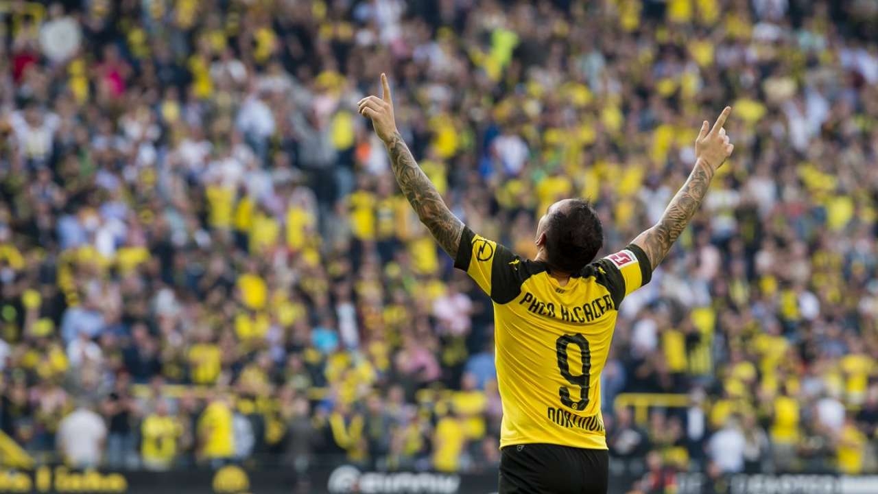 1280x720 Borussia Dortmund complete permanent signing of Paco Alcacer, Desktop