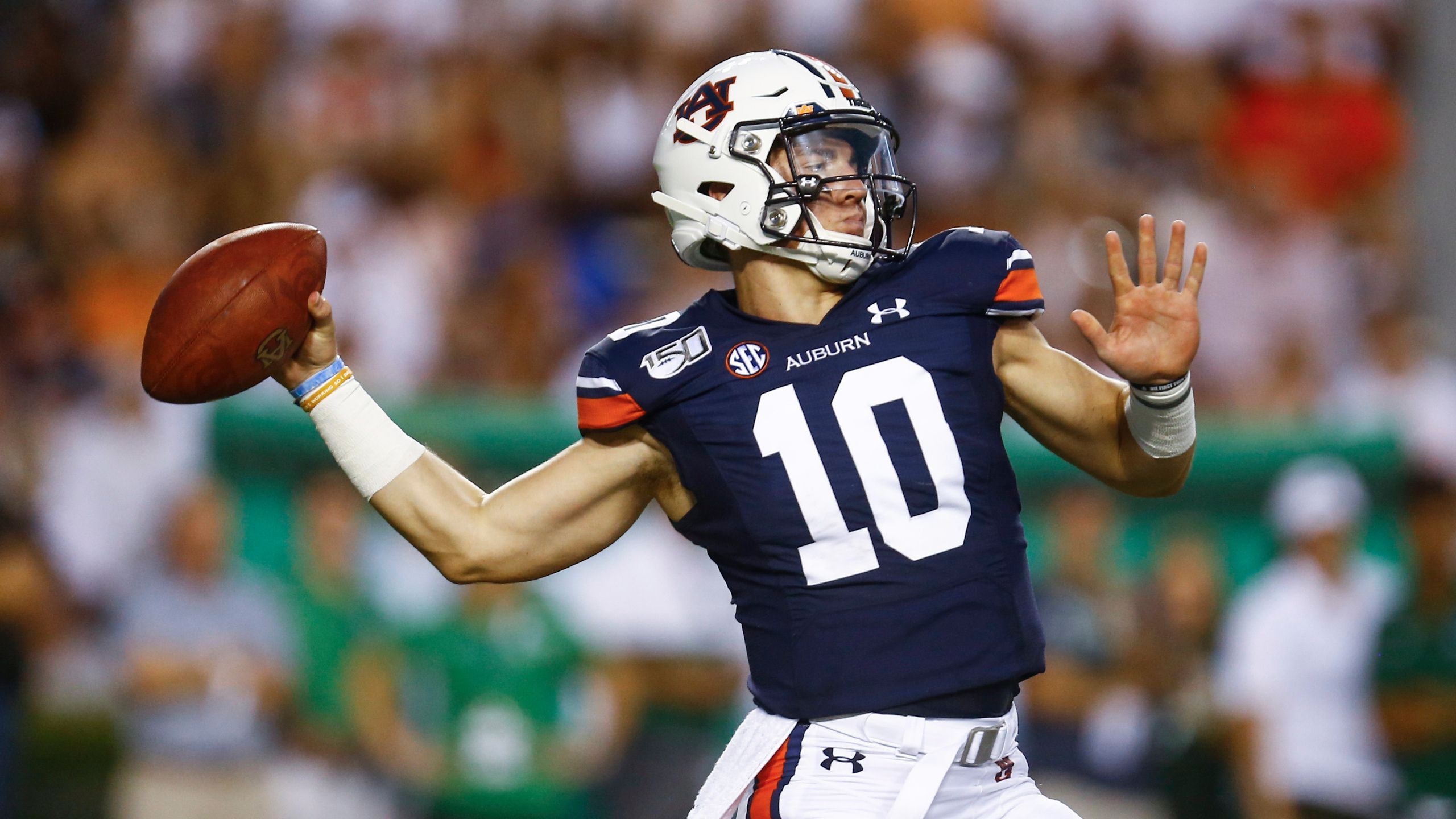 2560x1440 Auburn's Offense Sluggish In 24 6 Win Over Tulane, Desktop