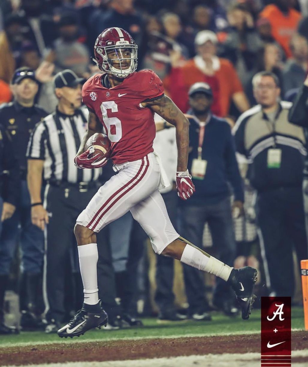 1030x1230 DeVonta Smith 52 Auburn 21 in the 2018 Iron Bowl #Alabama #RollTide #Bama #BuiltByBama #RTR #Crim. Bama football, Alabama crimson tide, Alabama football, Phone