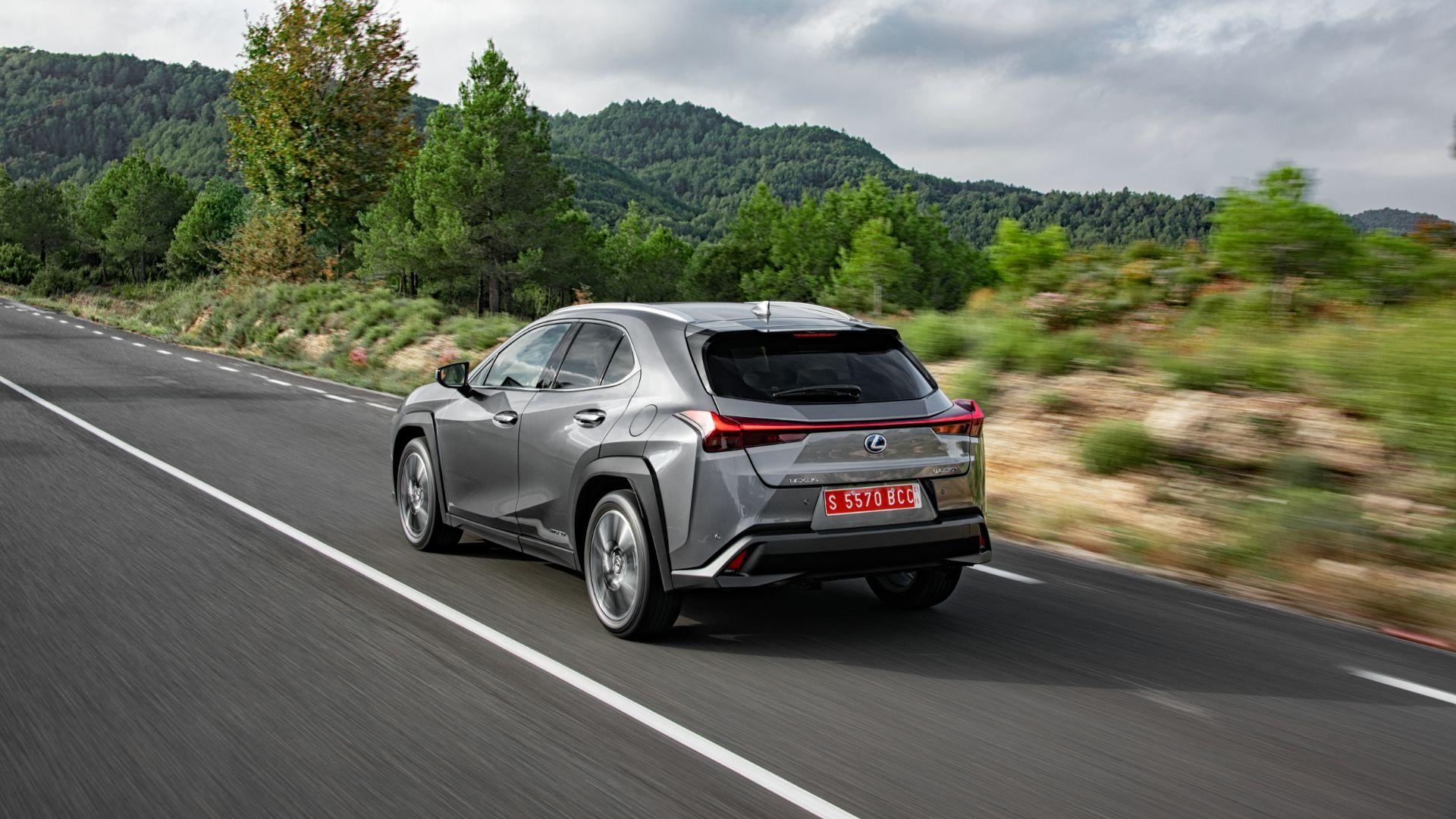 1920x1080 Lexus UX review: hybrid SUV is the classier Qashqai, Desktop