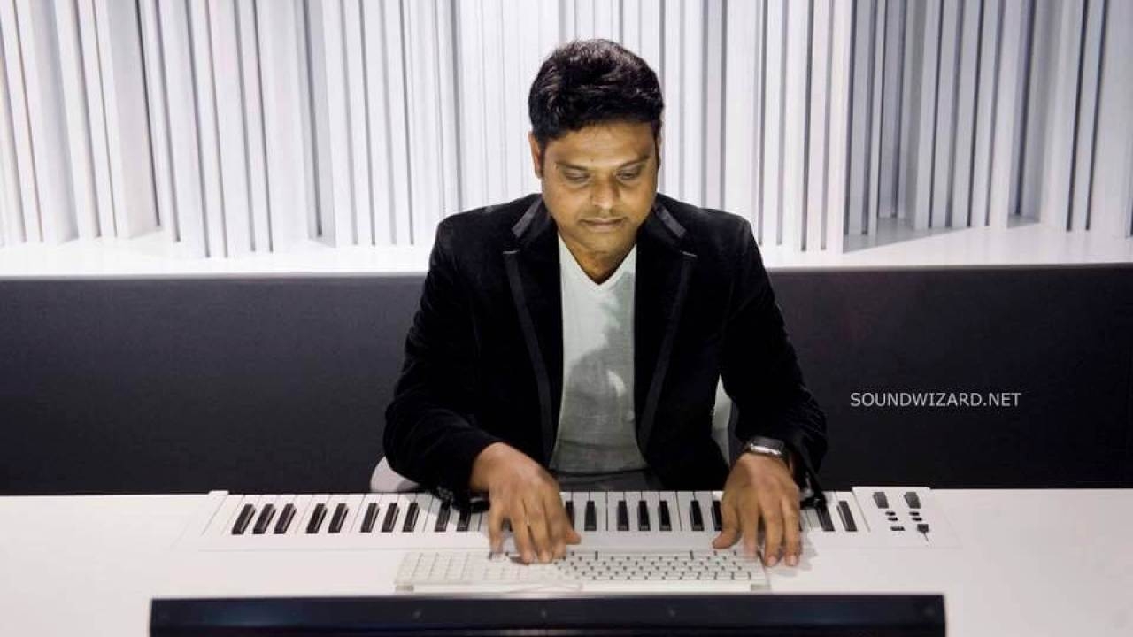 1280x720 Harris Jayaraj Wiki, Biography, Age, Songs List, Family, Image, Desktop