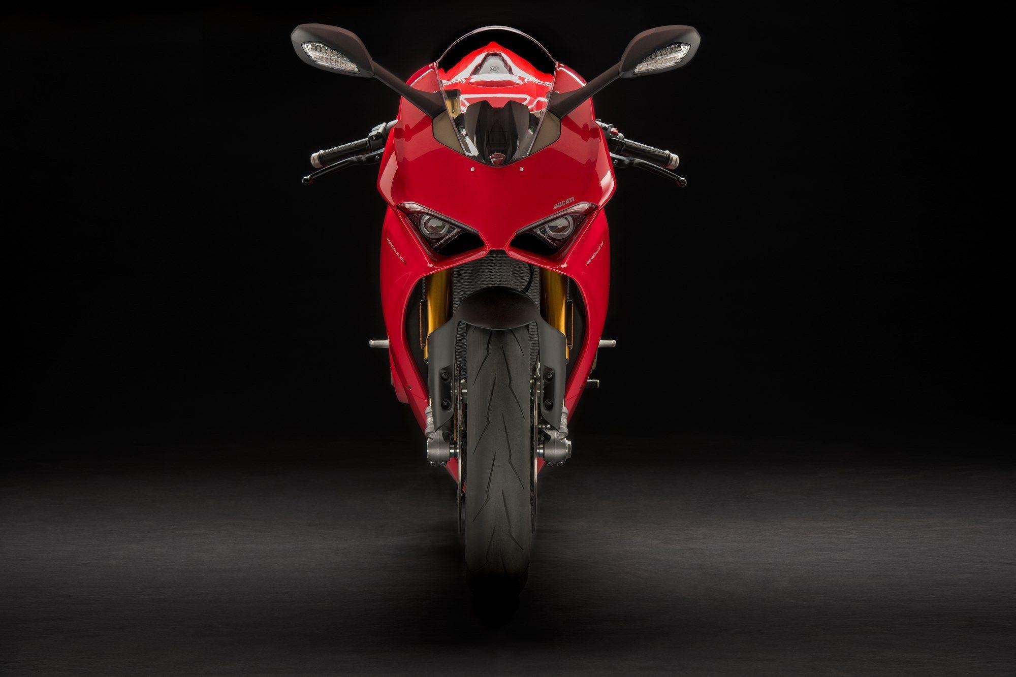 2000x1340 Ducati Panigale V4 S image, Desktop