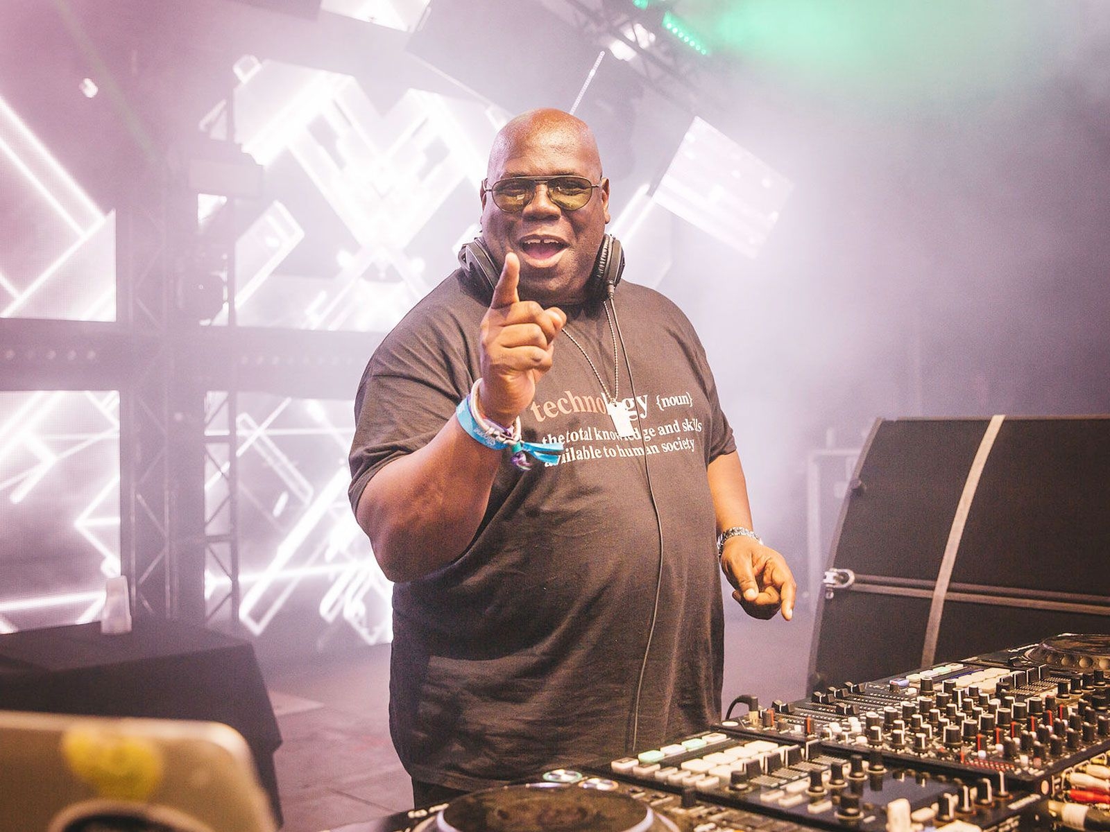 1600x1200 WATCH Carl Cox Releases Full Live Set From CRSSD Festival 2020, Desktop