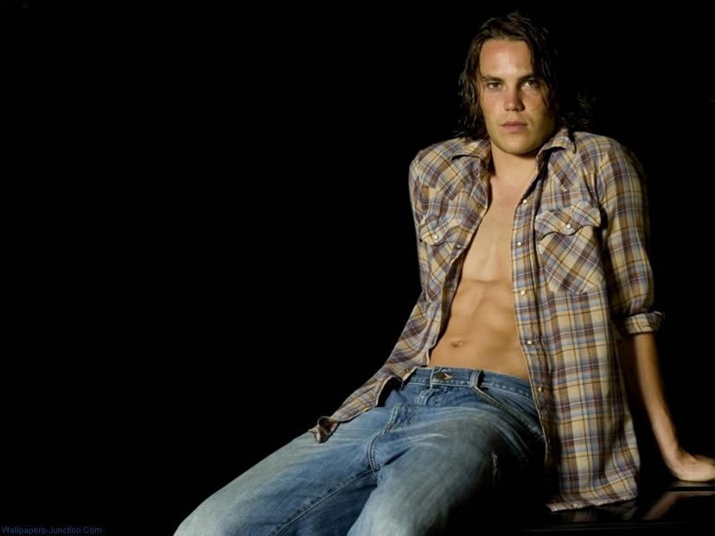 1030x770 Taylor Kitsch Wallpaper 09. hdwallpaper, Desktop