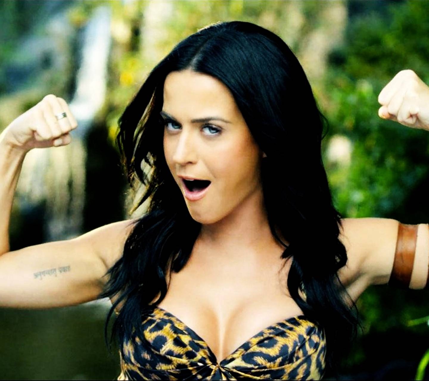 1440x1280 Katy Perry Roar wallpaper, Desktop