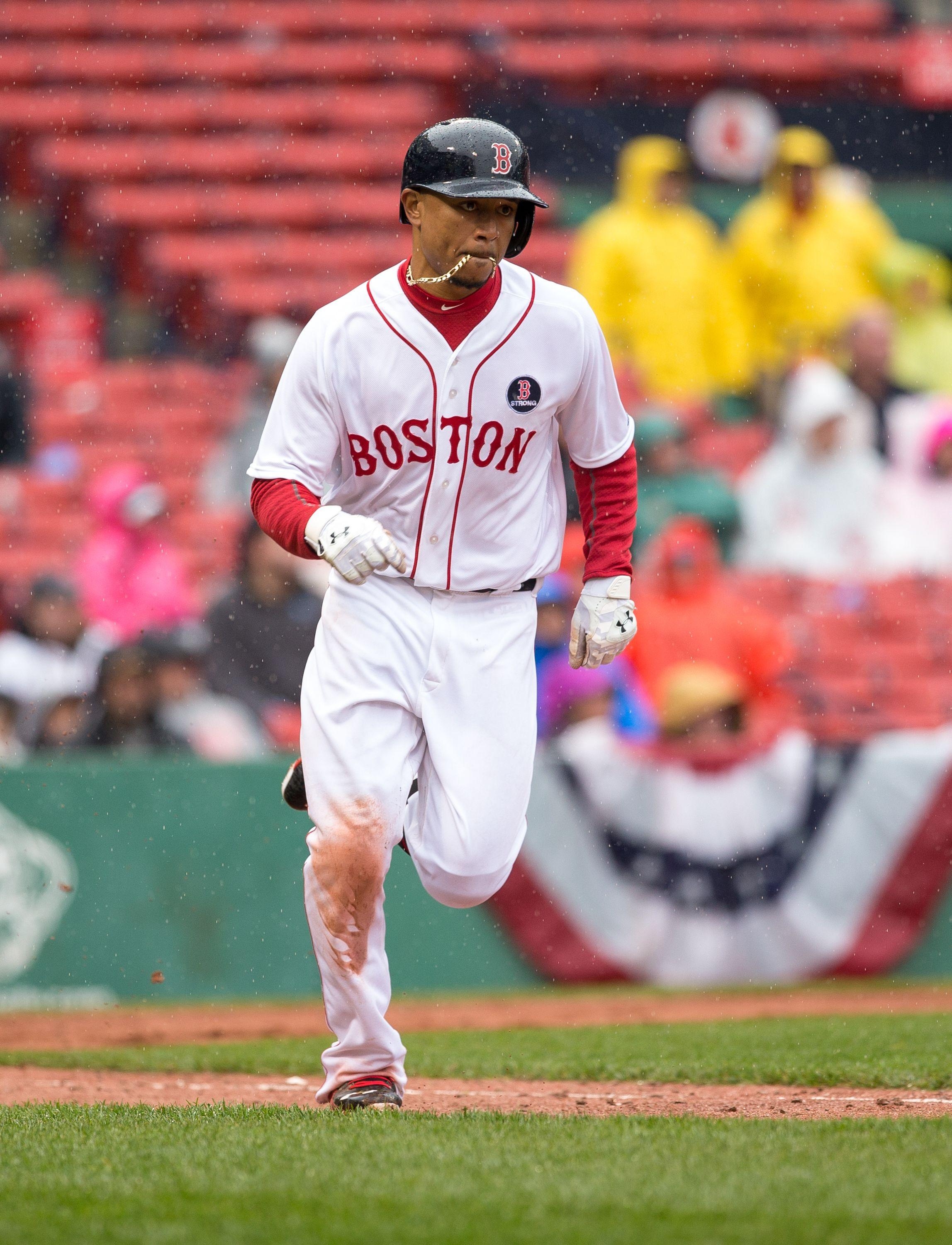 2300x3000 The rise of Mookie Betts, Phone