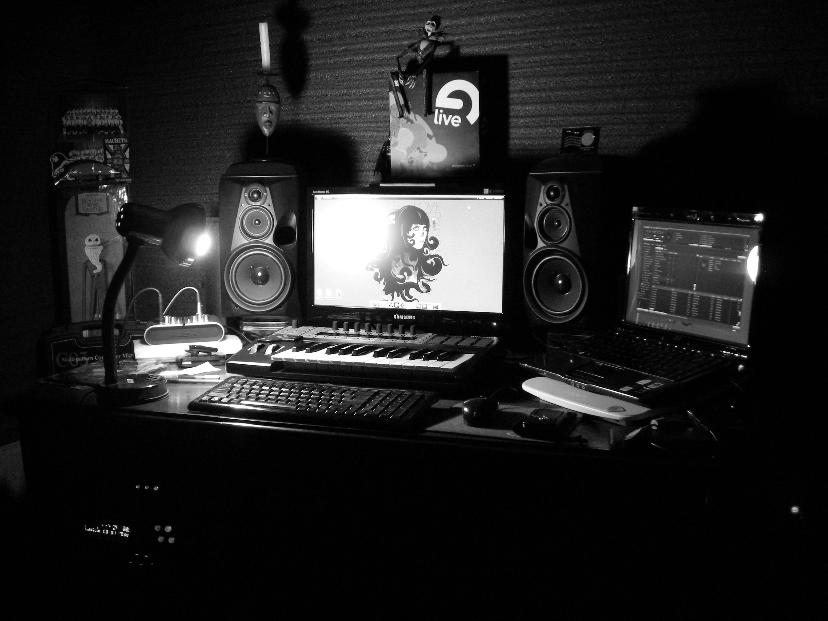 2820x2120 Home Recording Studio Wallpaper, Desktop