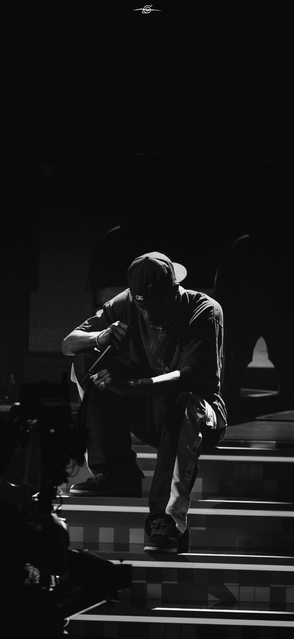 950x2050 Travis Scott B&W, Phone