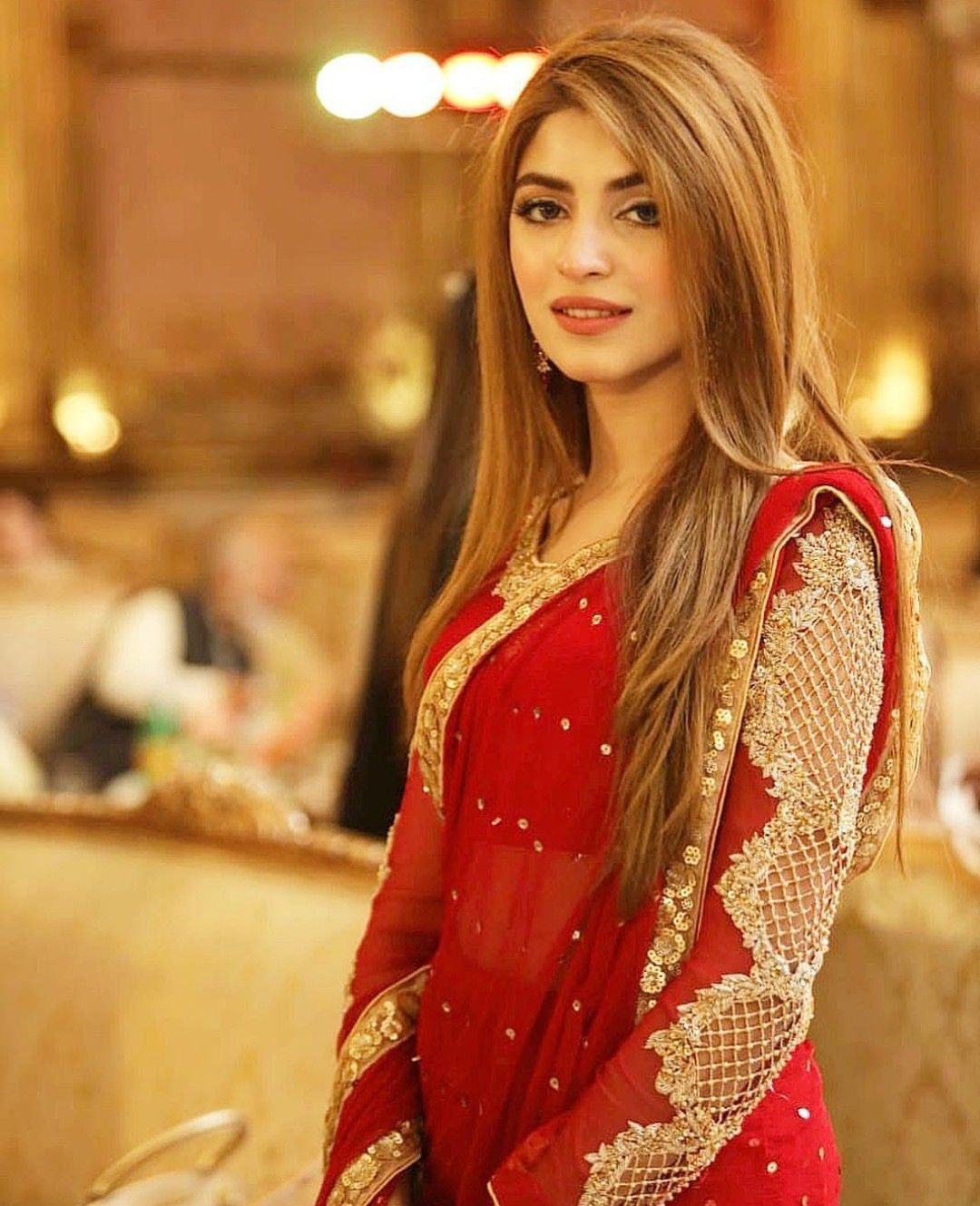 1080x1330 KINZA HASHMI ideas. kinza hashmi, pakistani actress, pakistani dresses, Phone