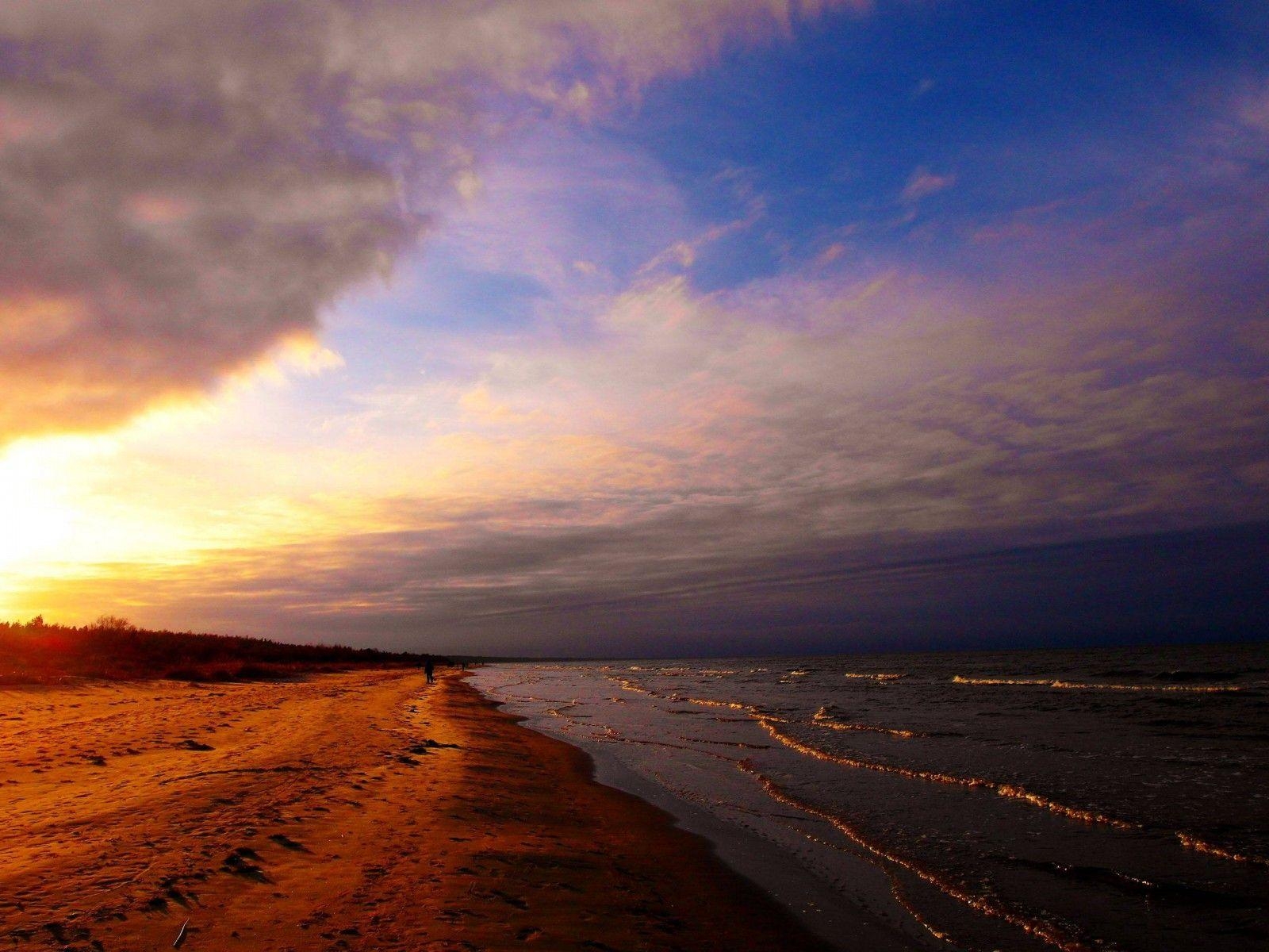 1600x1200 evening, Baltic Sea, Desktop