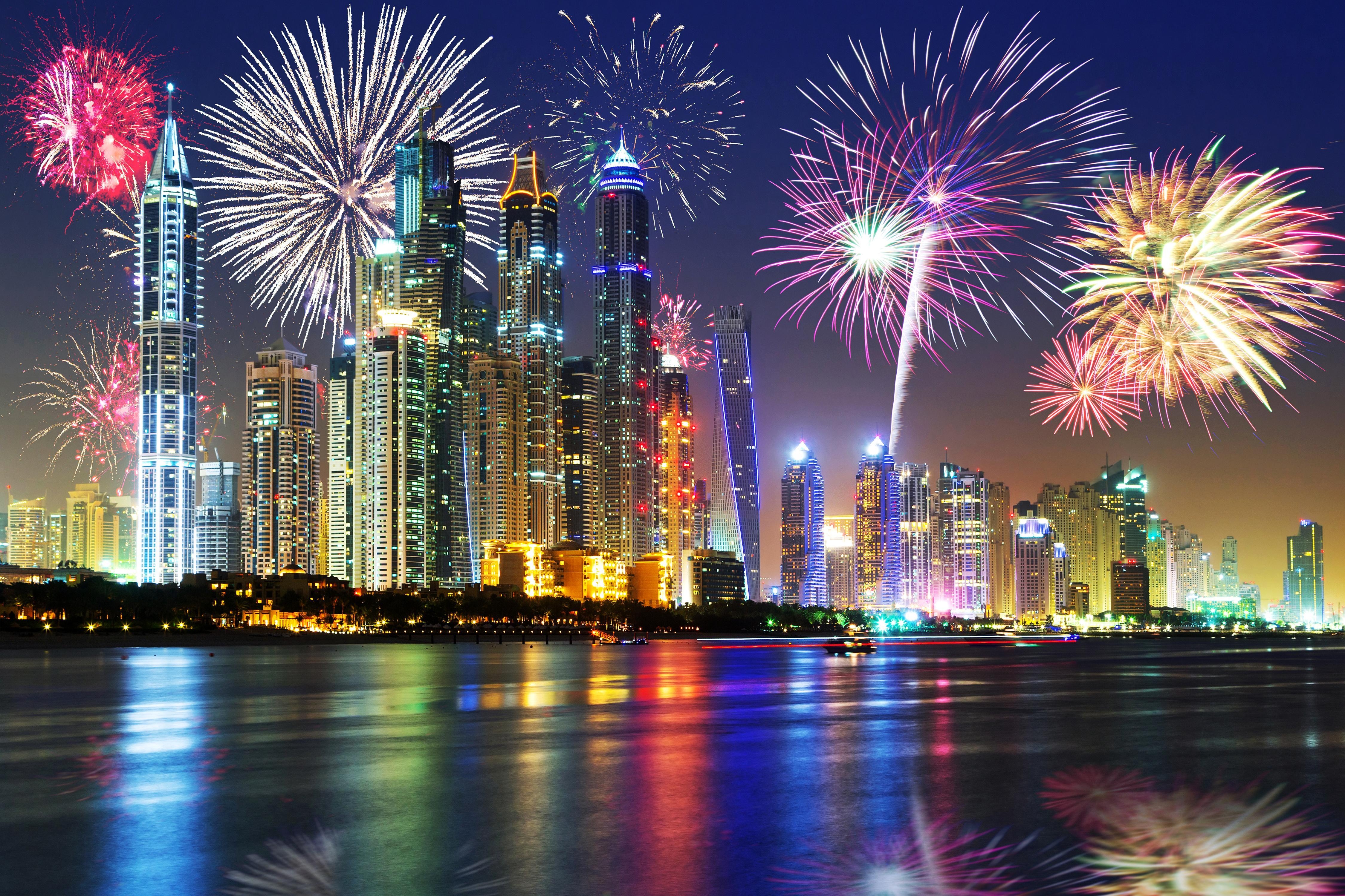 4500x3000 Wallpaper Dubai New year Fireworks Emirates UAE Sky Night, Desktop