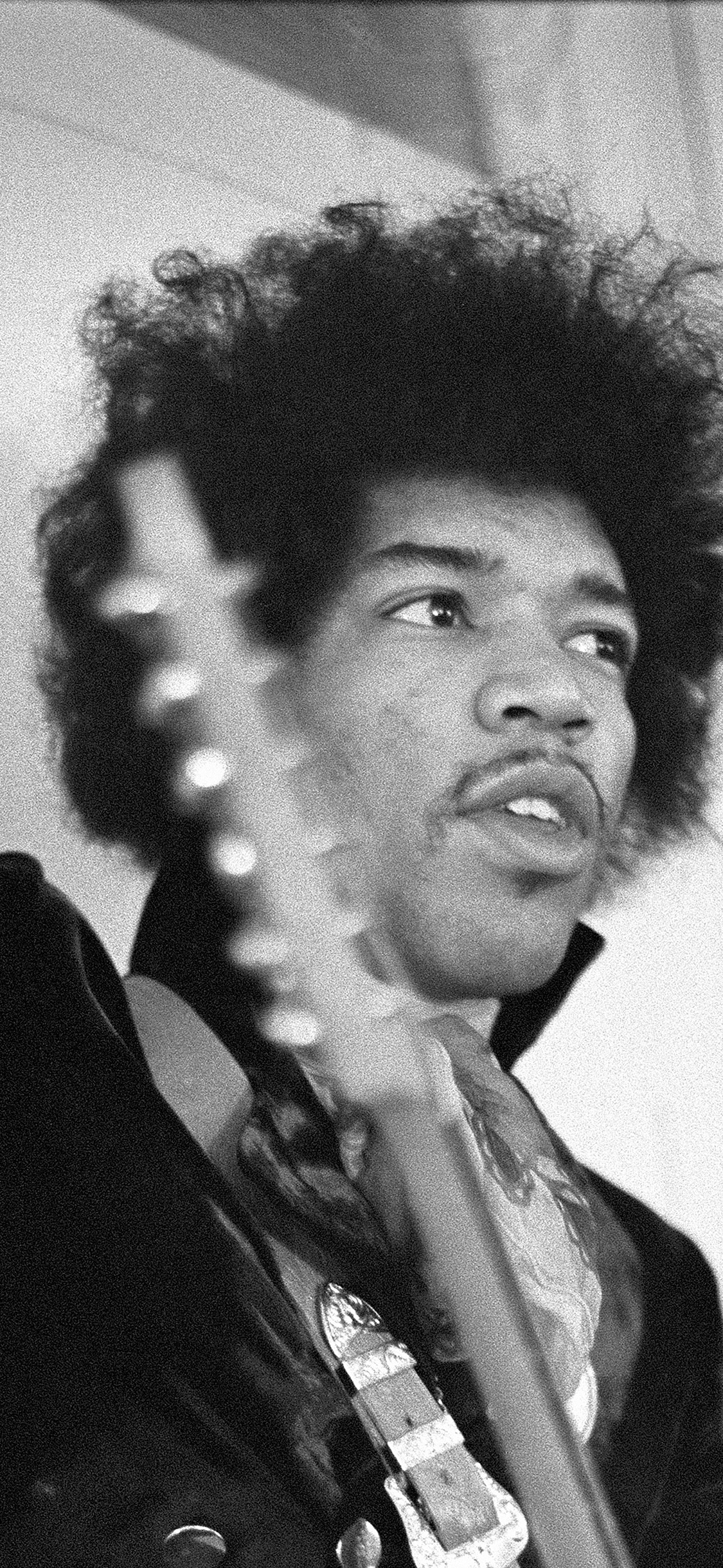 1130x2440 Jimi Hendrix London Guitar Music, Phone