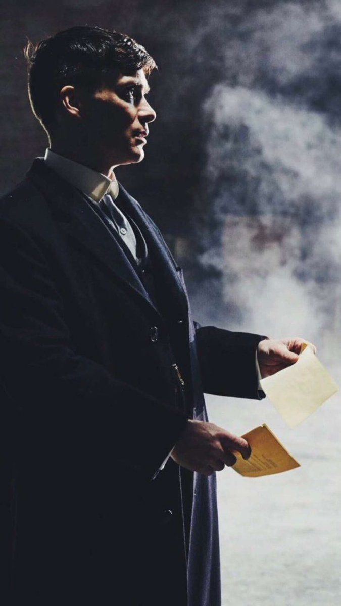 680x1200 Tommy Shelby Close Up HD Wallpaper, Phone