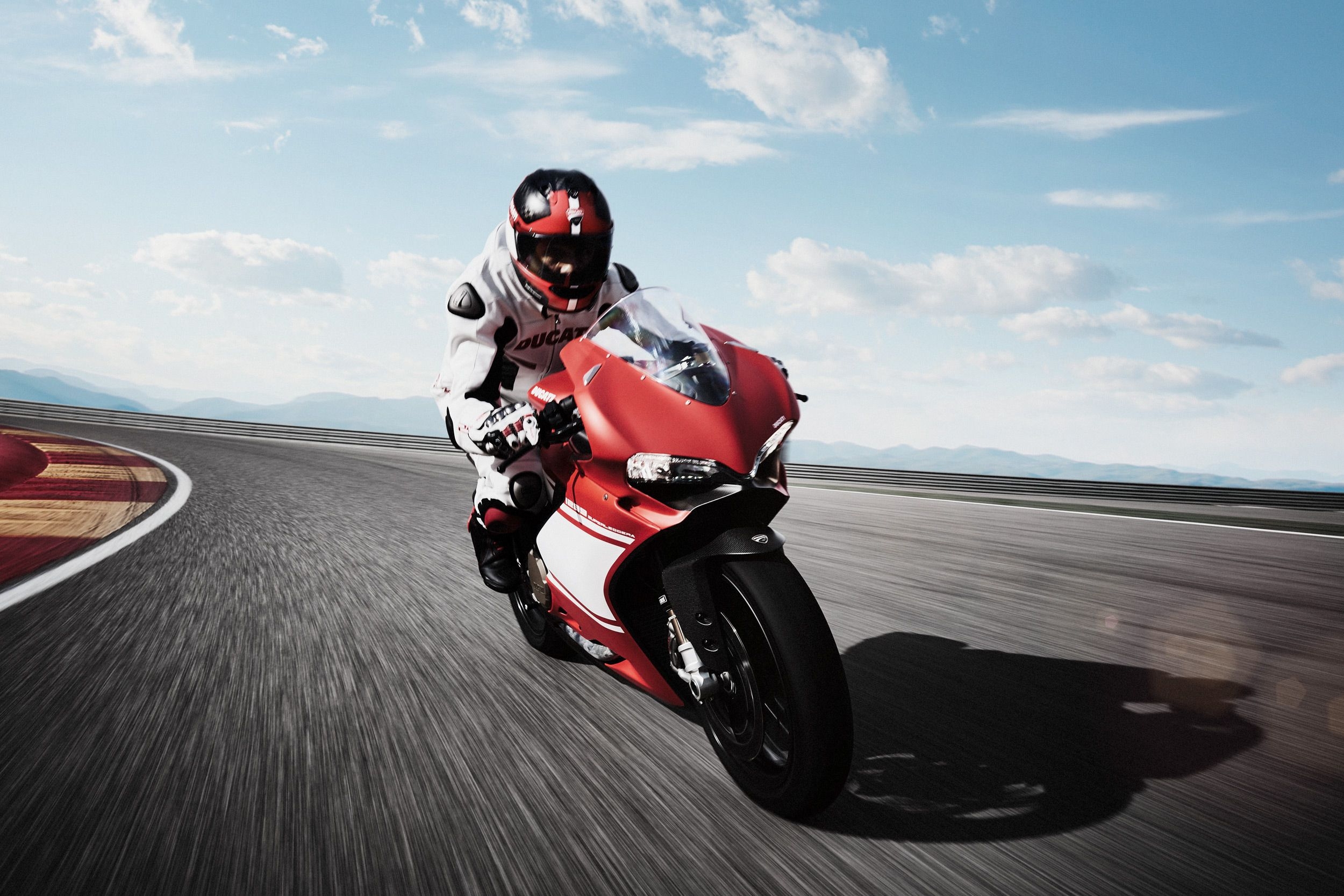 2500x1670 Ducati 1299 Superleggera, HD Bikes, 4k Wallpaper, Image, Desktop