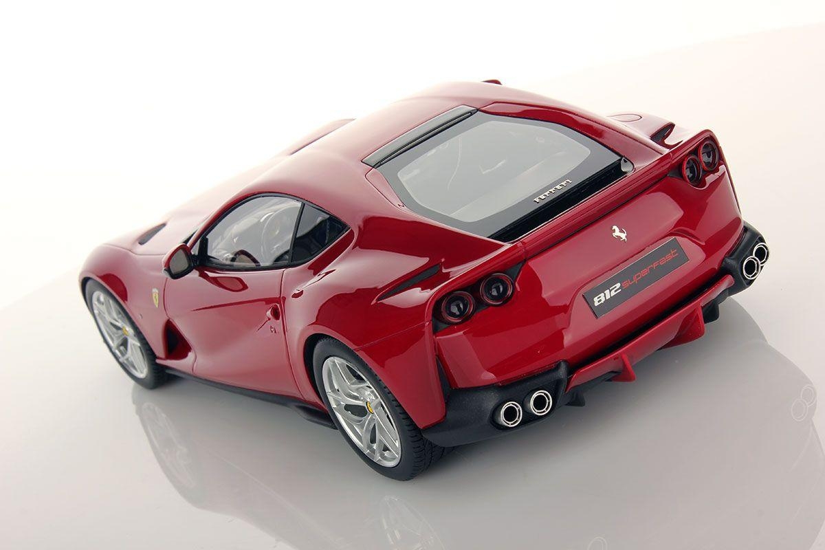 1200x800 Ferrari 812 Superfast 1:18. MR Collection Models, Desktop