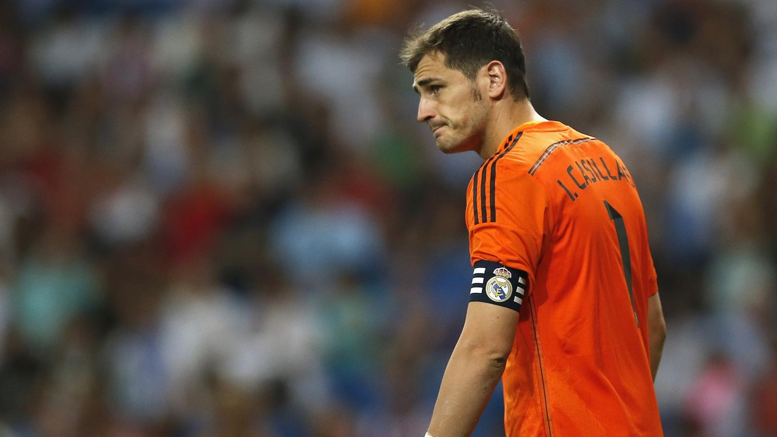 1600x900 Iker Casillas wallpaperx900, Desktop