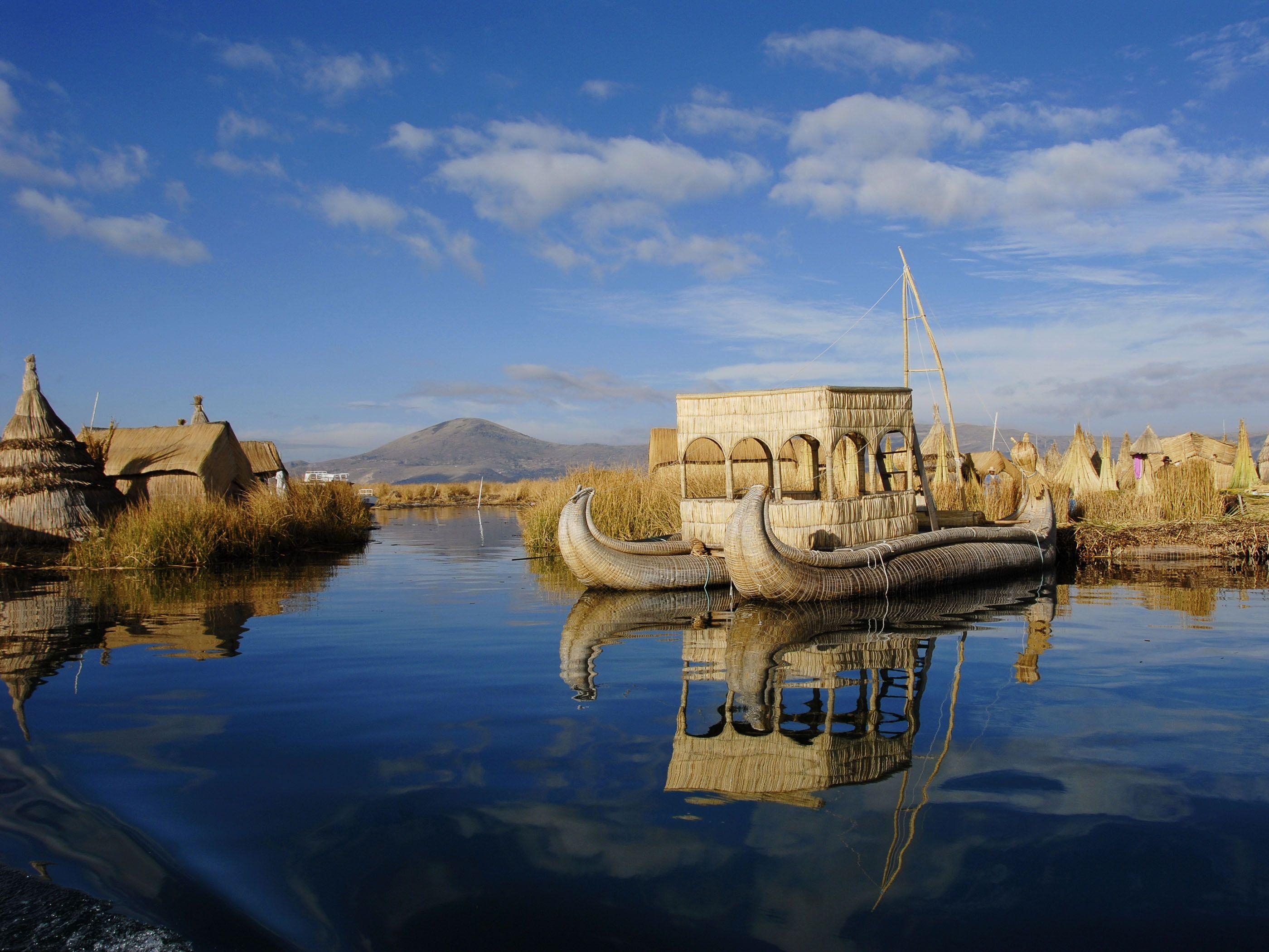 2800x2100 Floating Uros Islands, Lake Titicaca Puno, Peru, Desktop