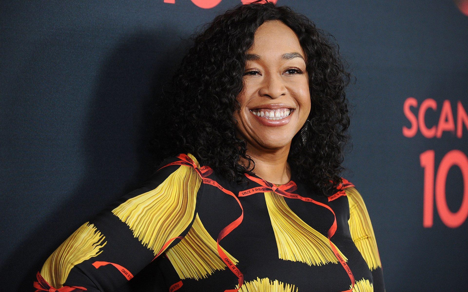 1920x1200 TV Titan Shonda Rhimes Lists L.A. Mansion for $10 Million, Desktop