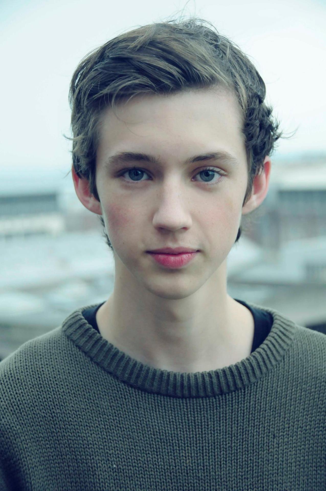 1280x1920 Troye Sivan image Troye Sivan HD wallpaper and background photo, Phone