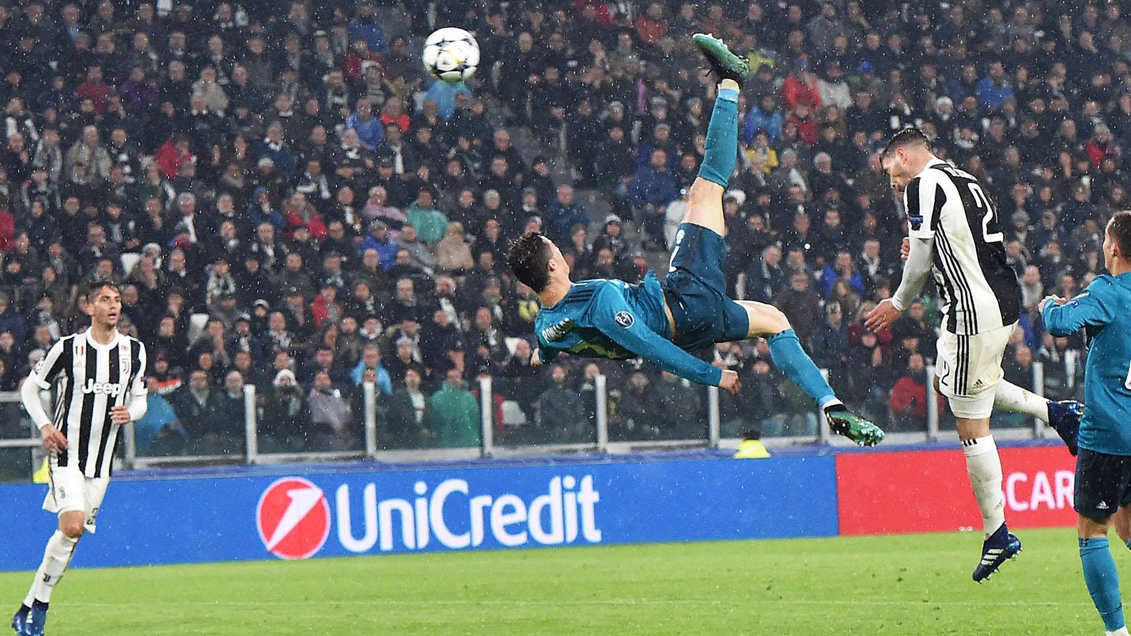 3600x2030 Photo Of Cristiano Ronaldo's Bicycle Kick Goal, Desktop