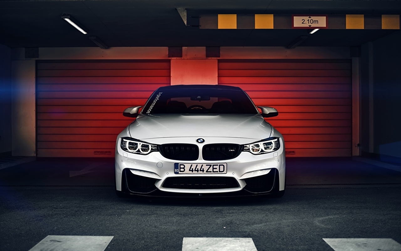 1280x810 Wallpaper BMW M4 Coupe F82 White Front automobile, Desktop