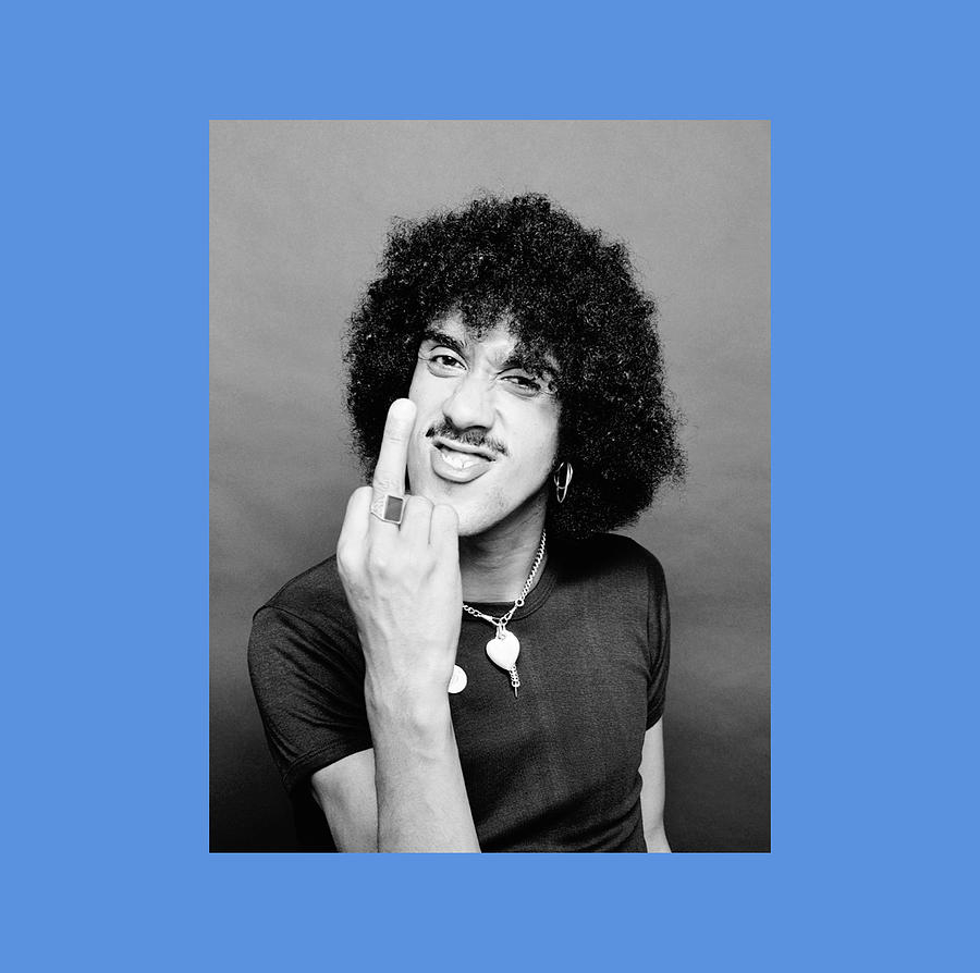 900x900 Thin Lizzy Phil Lynott logo Photograph by Trisa Putrifizia. Fine Art America, Desktop