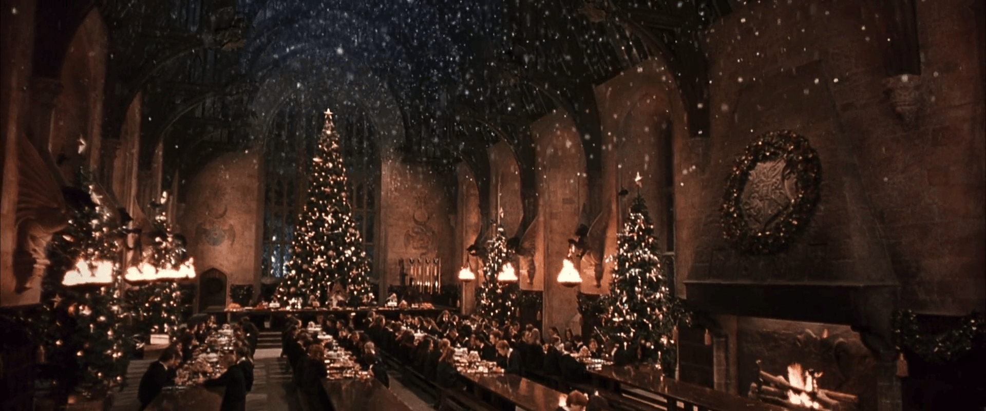 1920x800 Christmas at Hogwarts Harry Potter Wallpaper Free Christmas at Hogwarts Harry Potter Background, Dual Screen