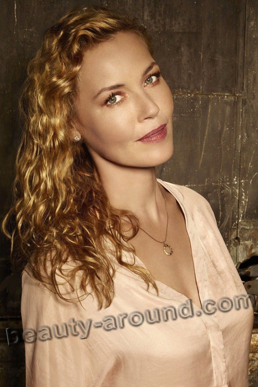 900x1350 Connie Nielsen ideas. actresses, connie nelson, celebrities, Phone