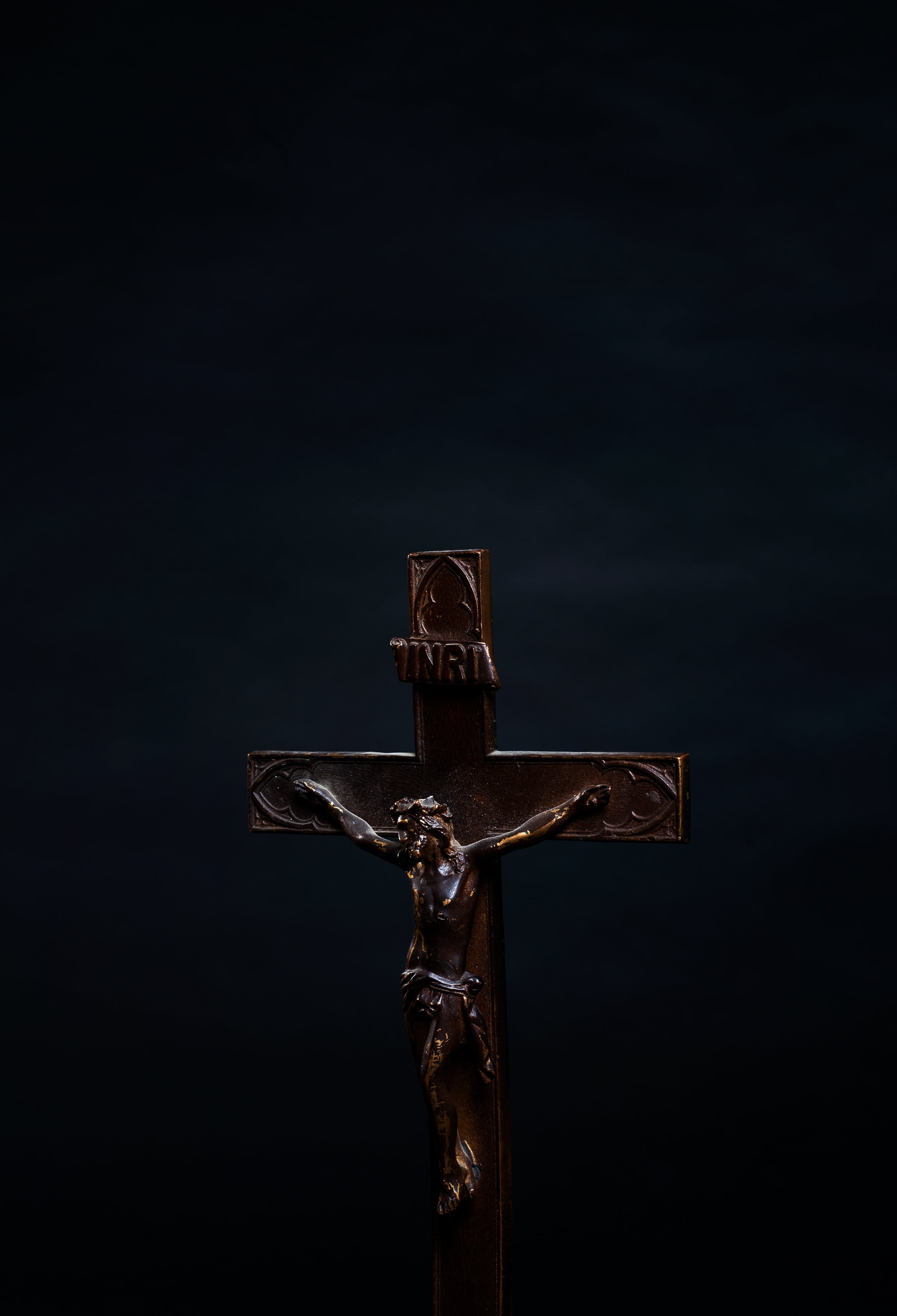 2330x3410 Wooden Cross On Black Background, Phone