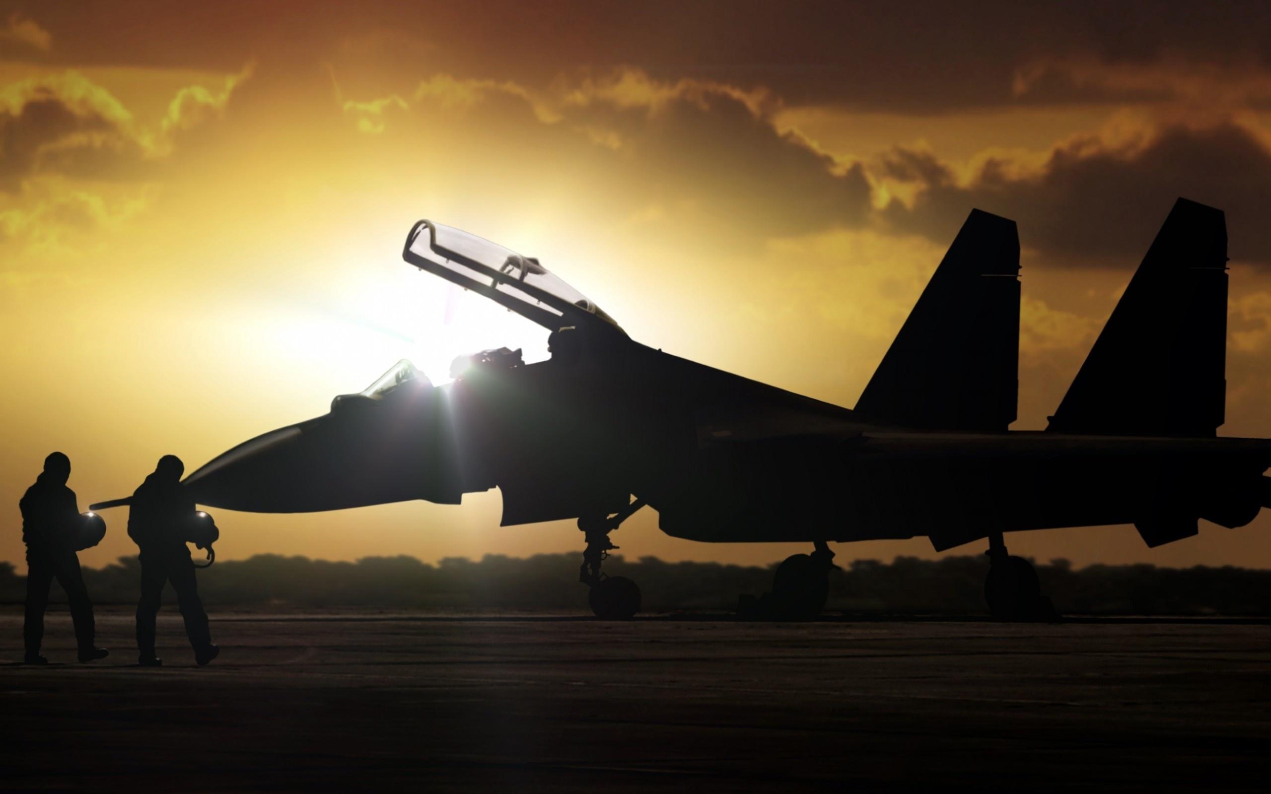 2560x1600 Wallpaper silhouette, plane, Su- fighter, dawn, airfield, Desktop