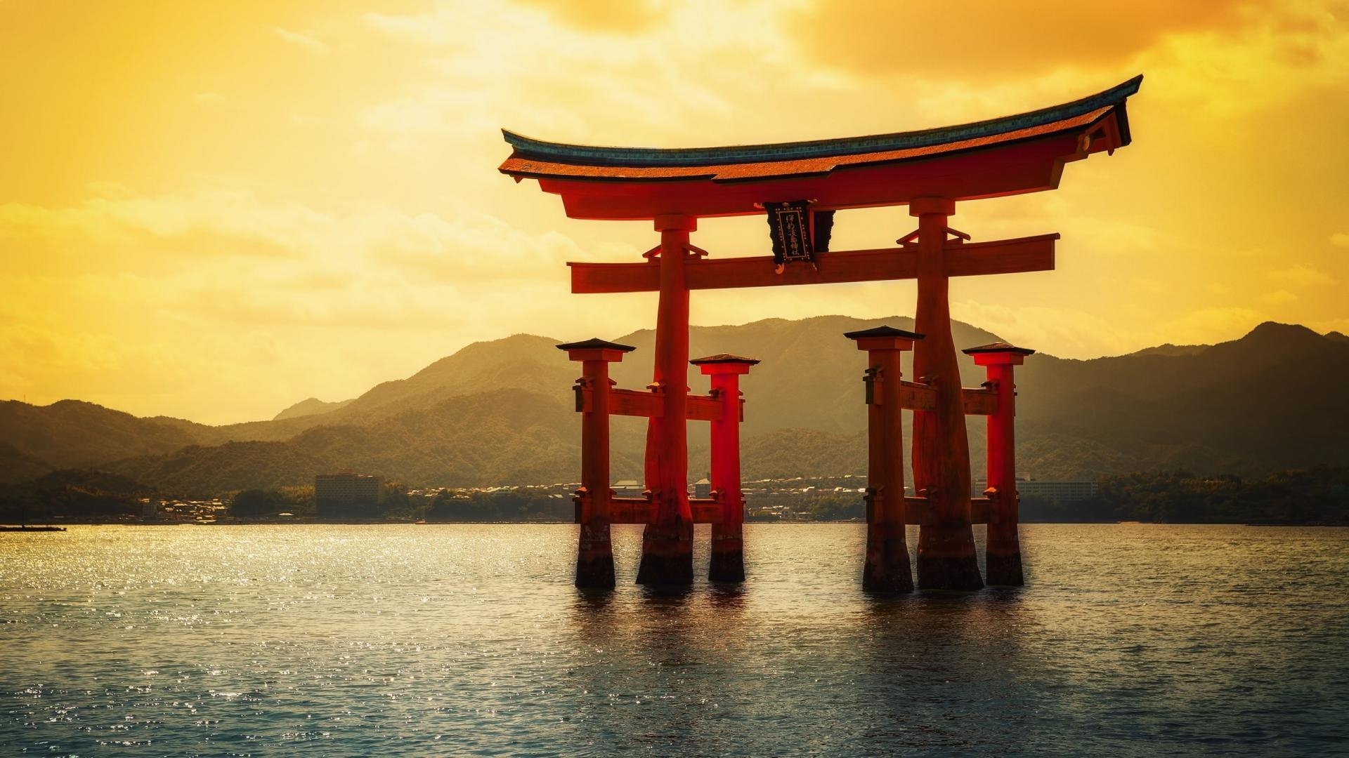 1920x1080 Gate sunlight torii seascapes japanese itsukushima shrine, Desktop