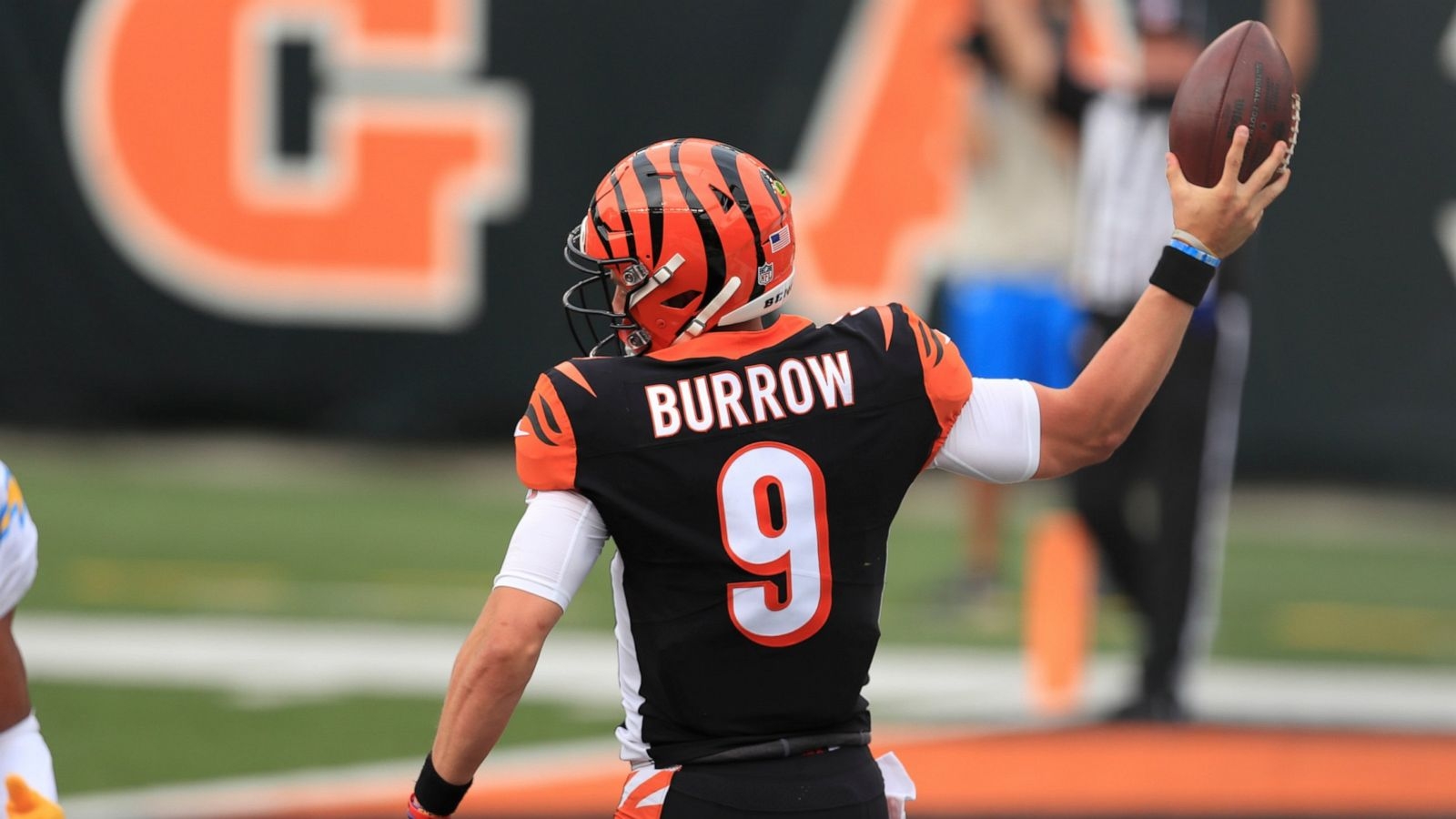 1600x900 Burrow, Bengals hit road vs Browns on NFL's 100th birthday, Desktop