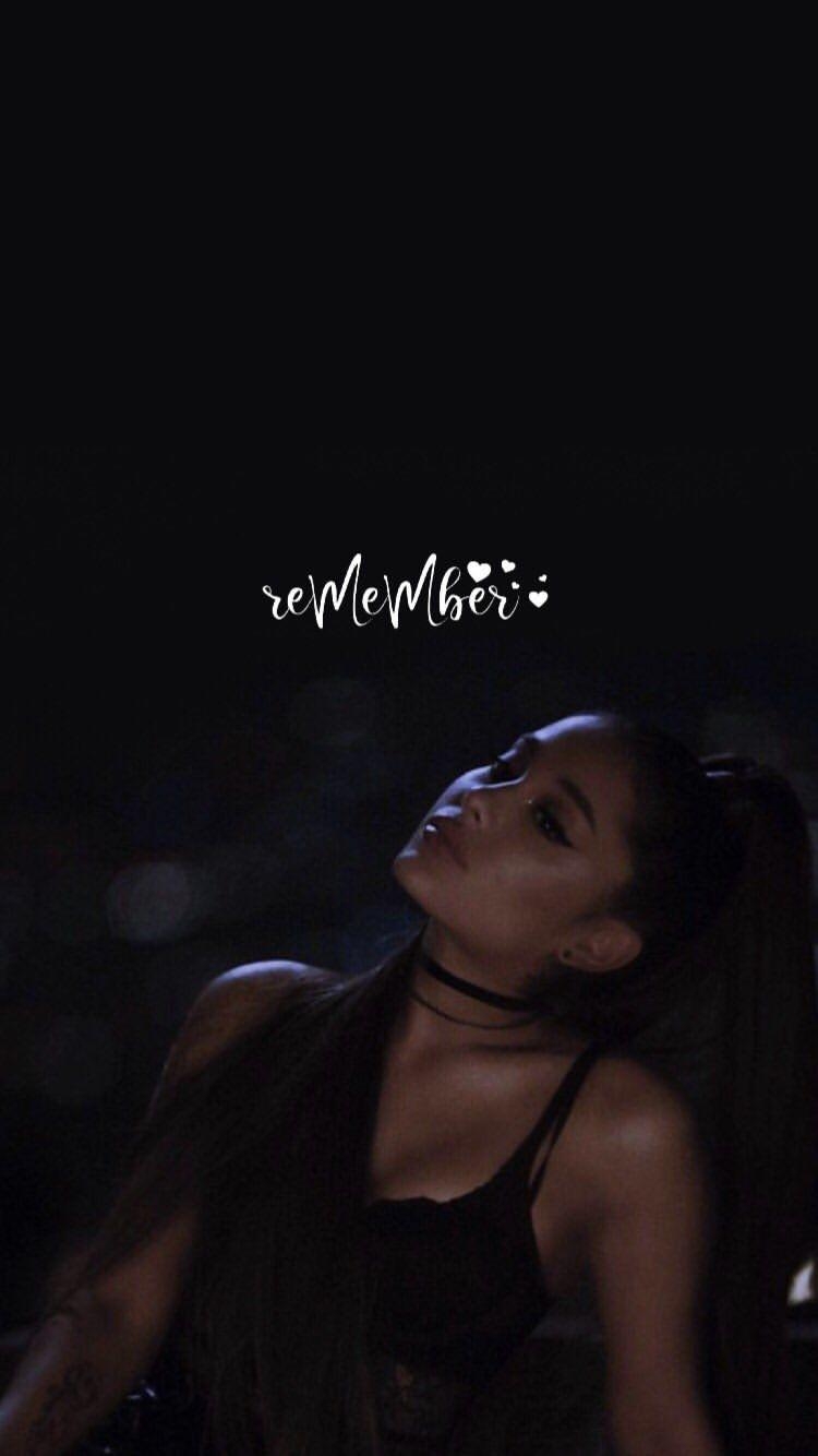 750x1340 Ariana Grande wallpaper♡ in 2019, Phone