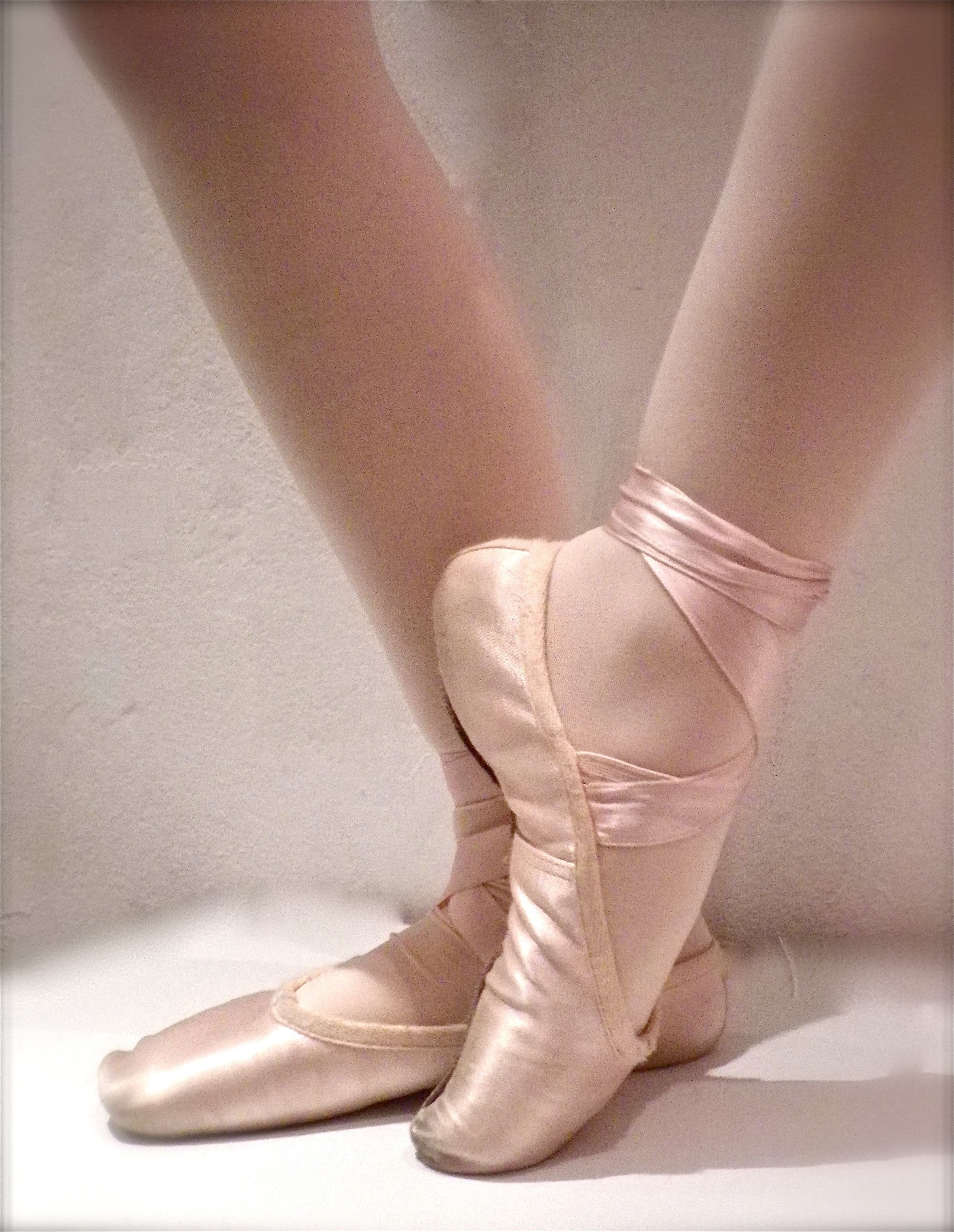 2860x3690 pink ballet shoes free image, Phone