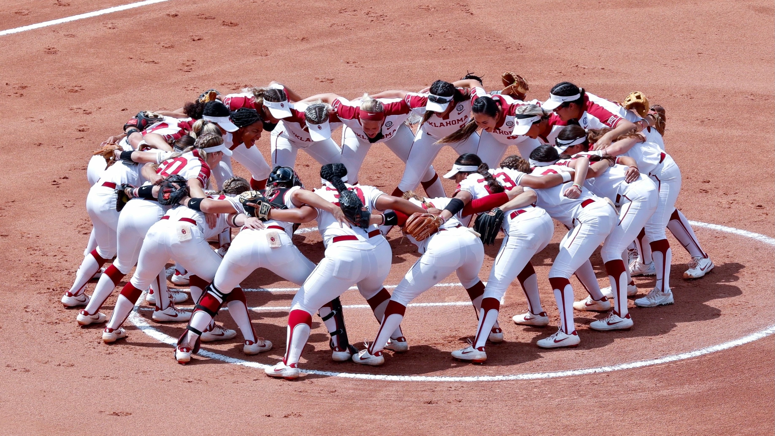 2560x1440 Five Reasons the NCAA Softball Tournament Is The Best Sporting Event You're Not Watching (Yet) NCAA Softball Tournament Guide, Desktop