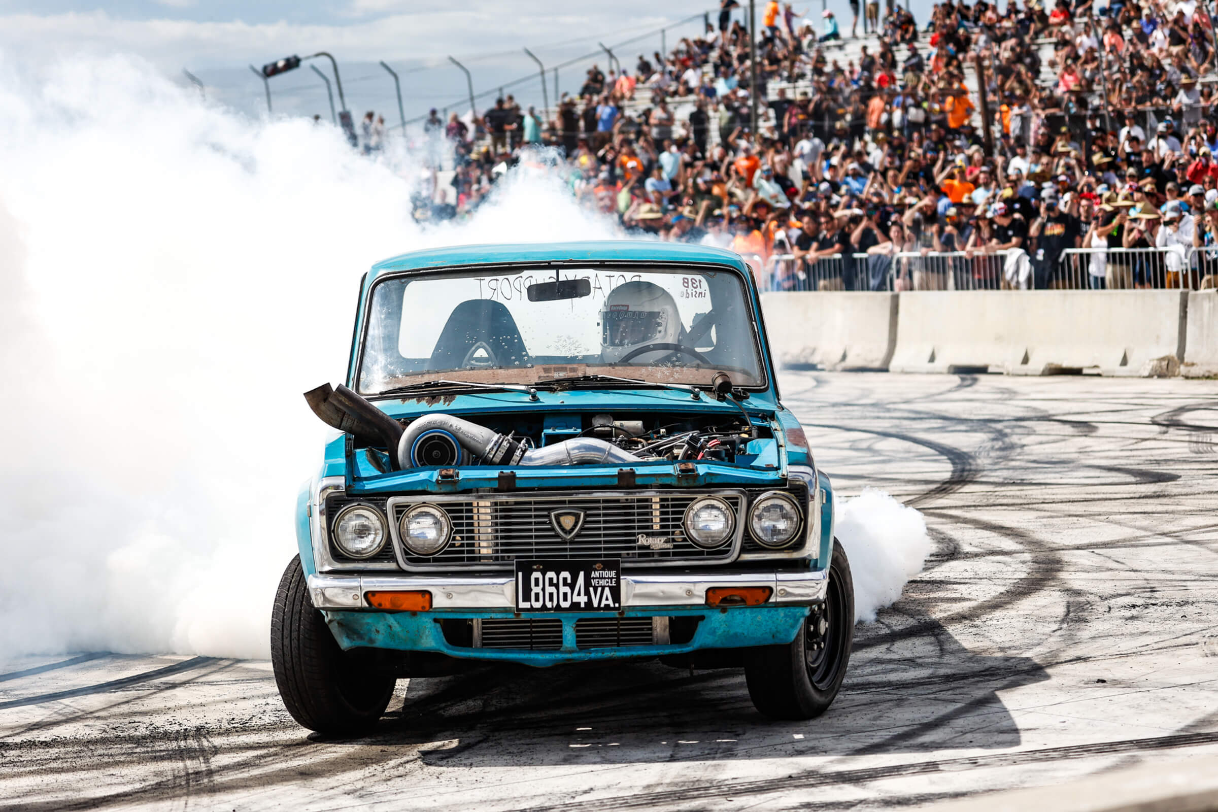 2400x1600 Burning Down The House At The Cleetus & Cars Event At The Freedom Factory Motor Life, Desktop